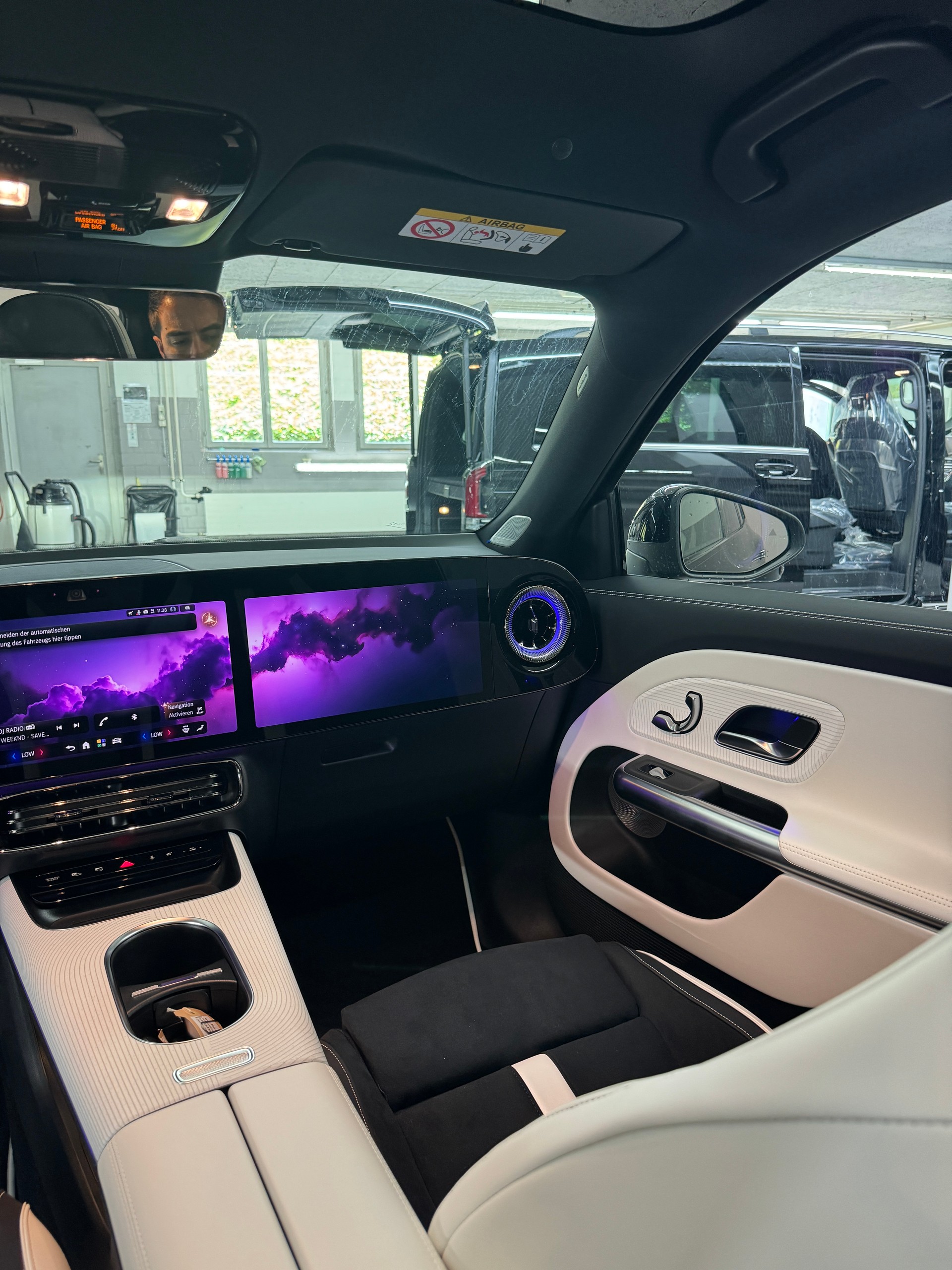 MERCEDES-BENZ GLB 220 4MATIC-image-10