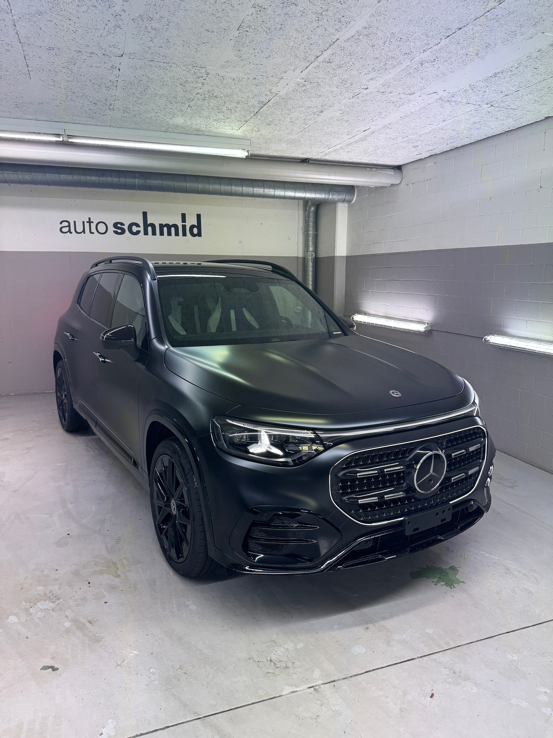 MERCEDES-BENZ GLB 220 4MATIC-image-0