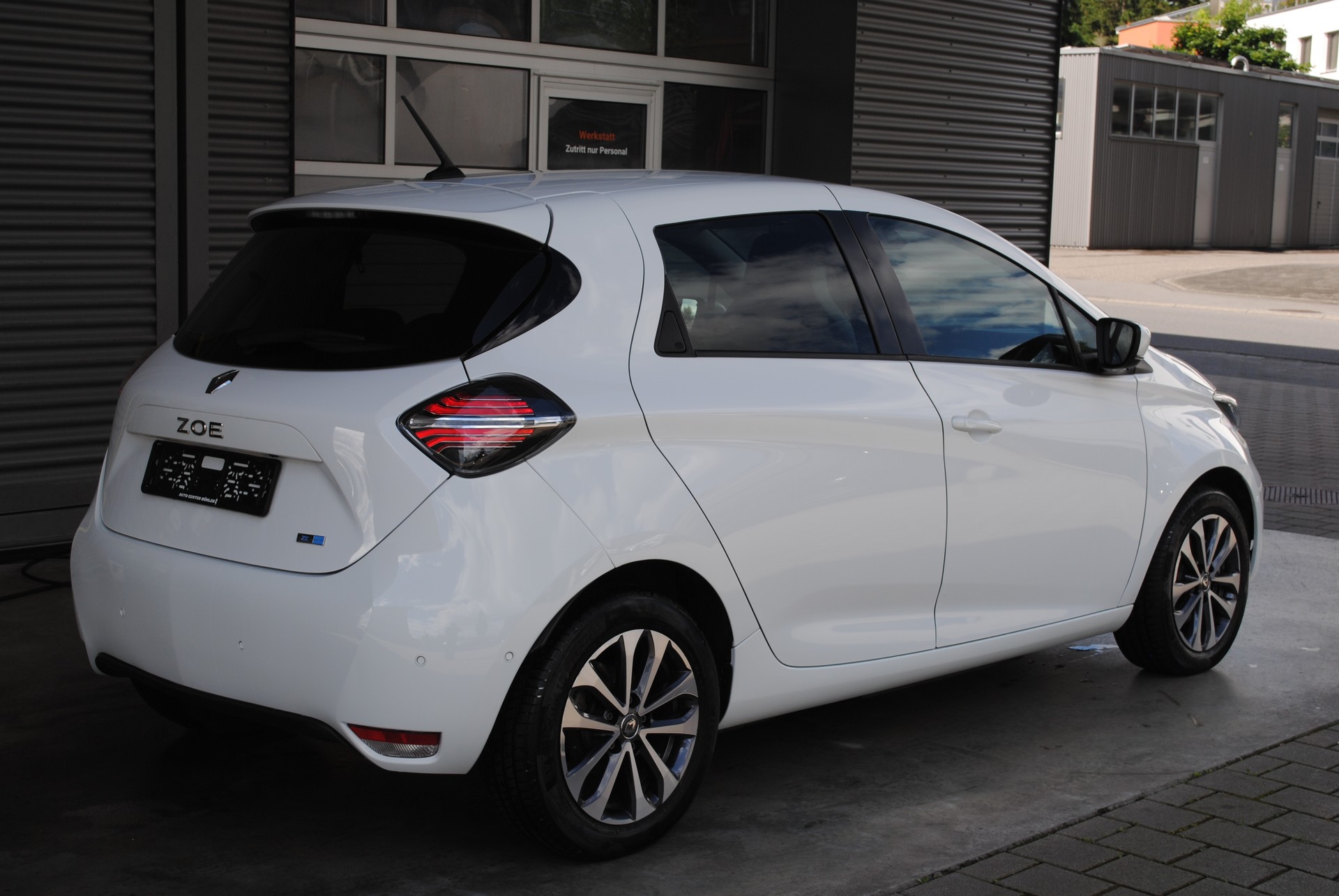 RENAULT Zoe R135 (incl. Batterie) Iconic-image-6