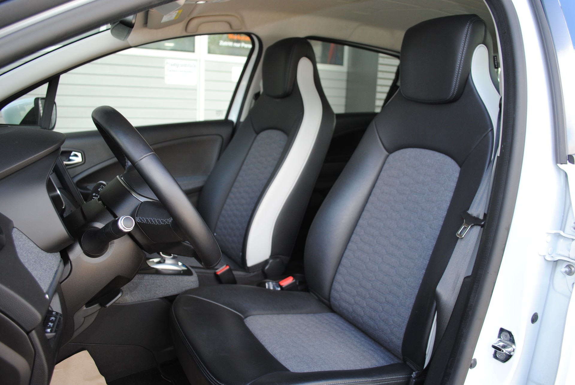 RENAULT Zoe R135 (incl. Batterie) Iconic-image-10