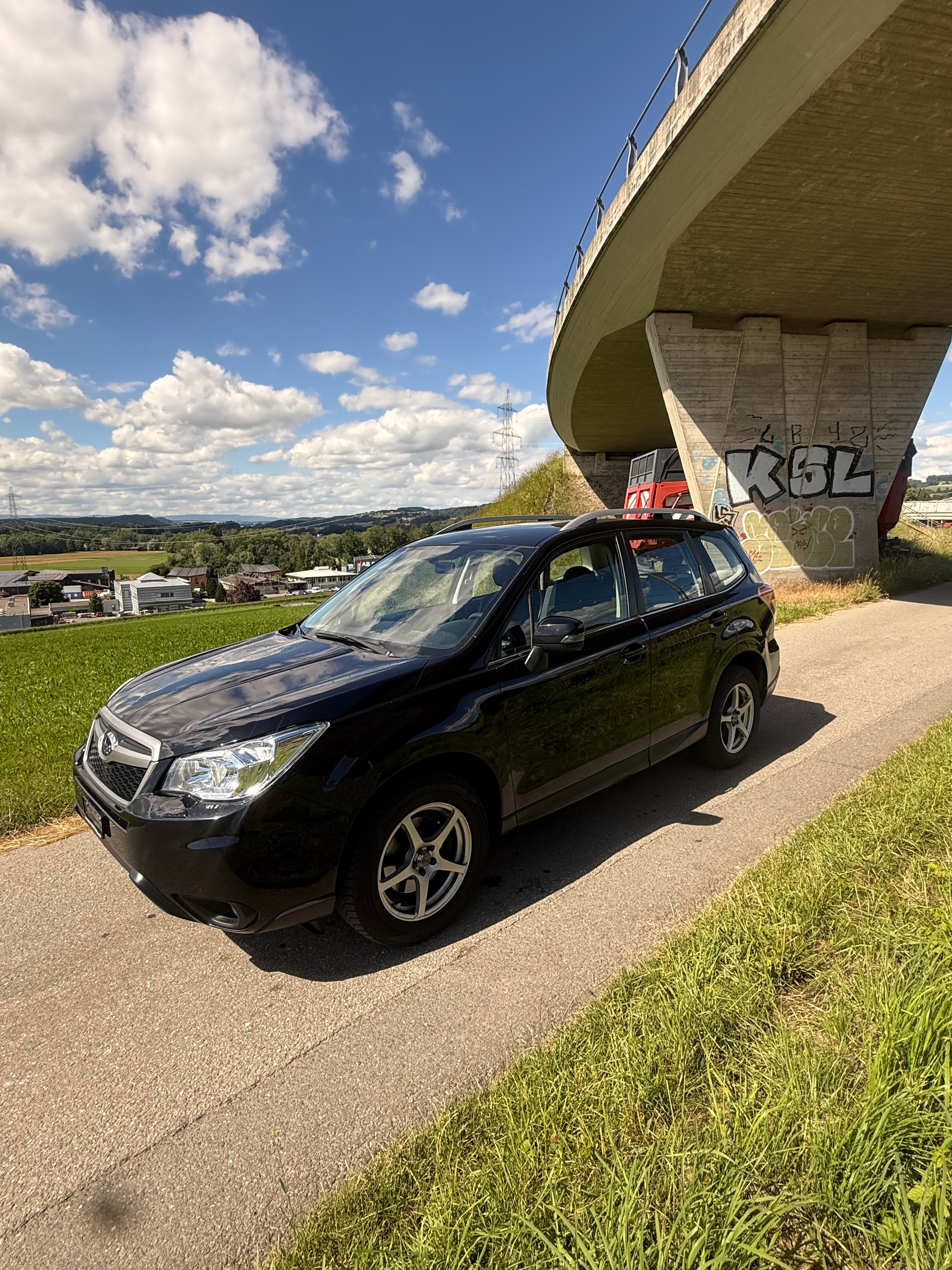 SUBARU Forester 2.0D Swiss-image-1