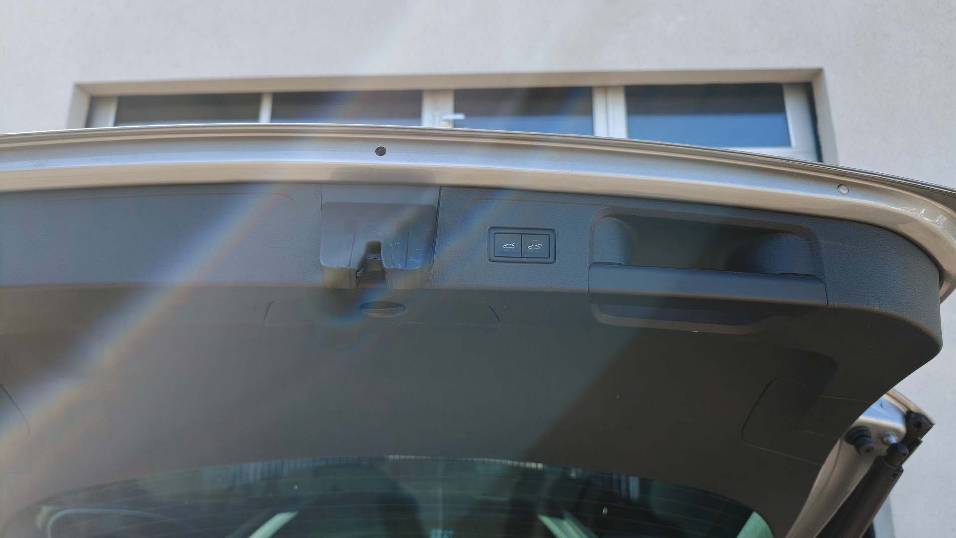 VW Passat Variant 2.0 TDI BMT Comfortline DSG 4Motion-image-8