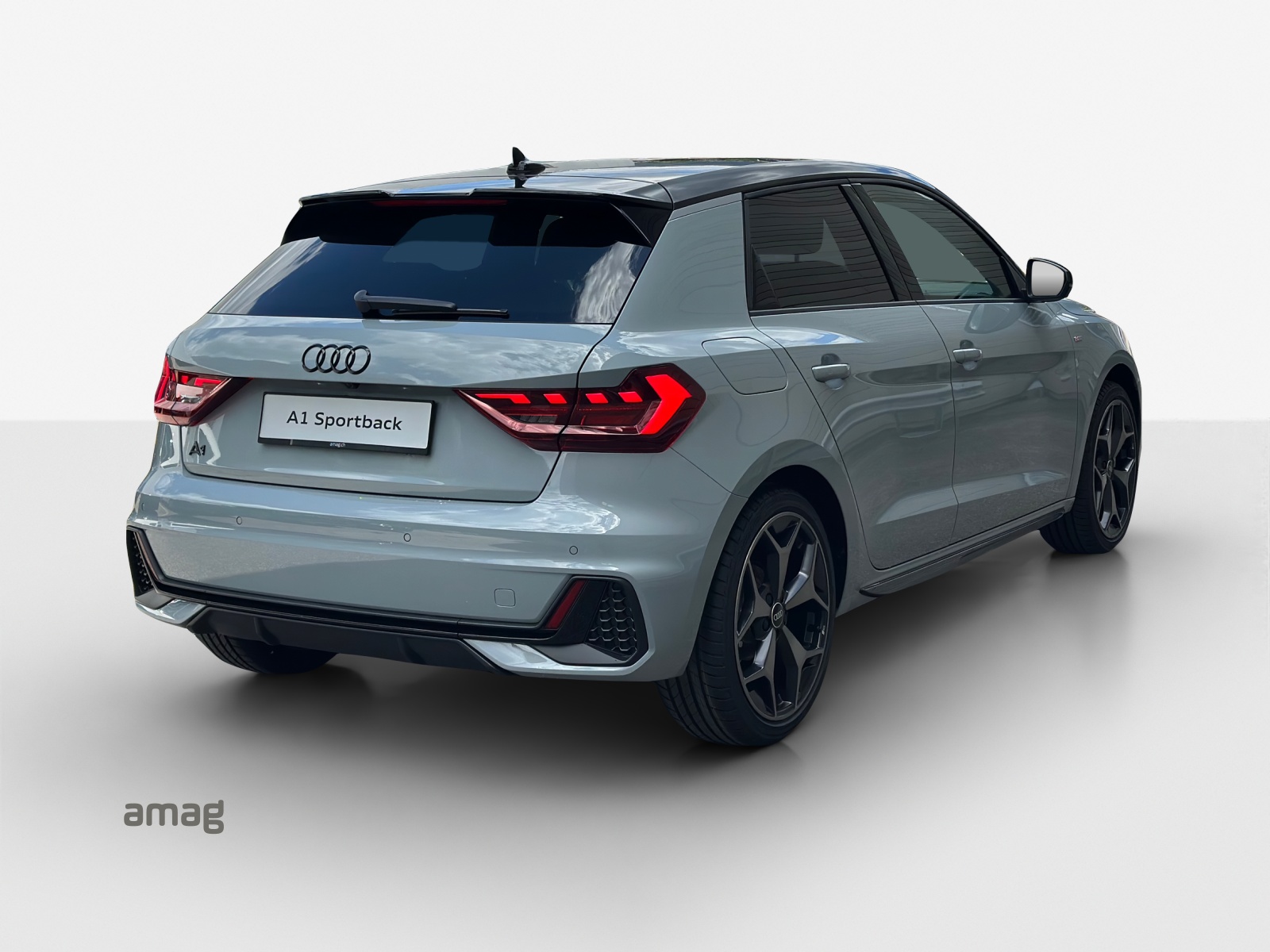 AUDI A1 Sportback 30 TFSI S Line Attraction S-tronic-image-4