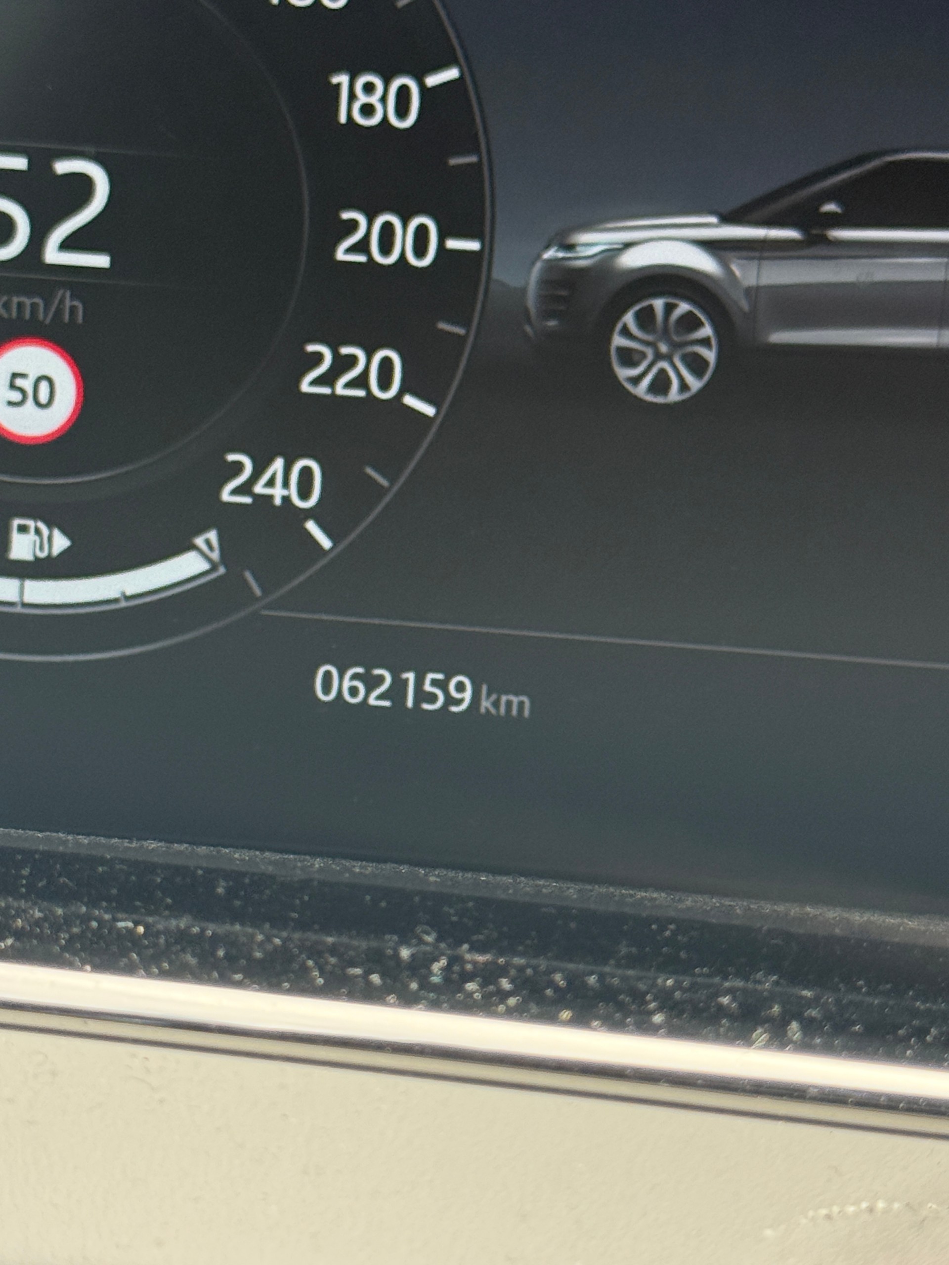LAND ROVER 2.0 T 300 R-Dynamic HSE-image-5