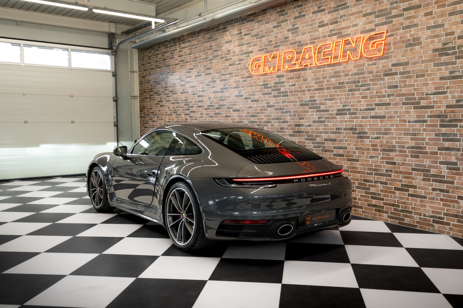 PORSCHE 911 Carrera S PDK-image-2