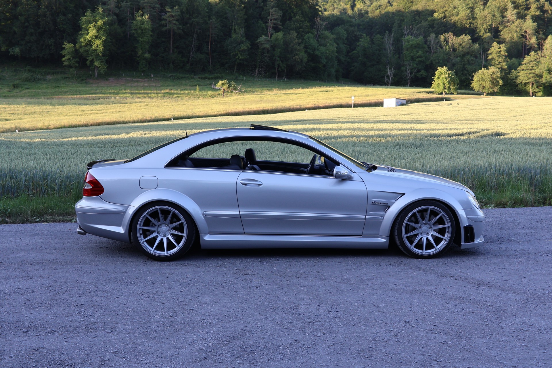 MERCEDES-BENZ CLK 500 Avantgarde Automatic-image-2