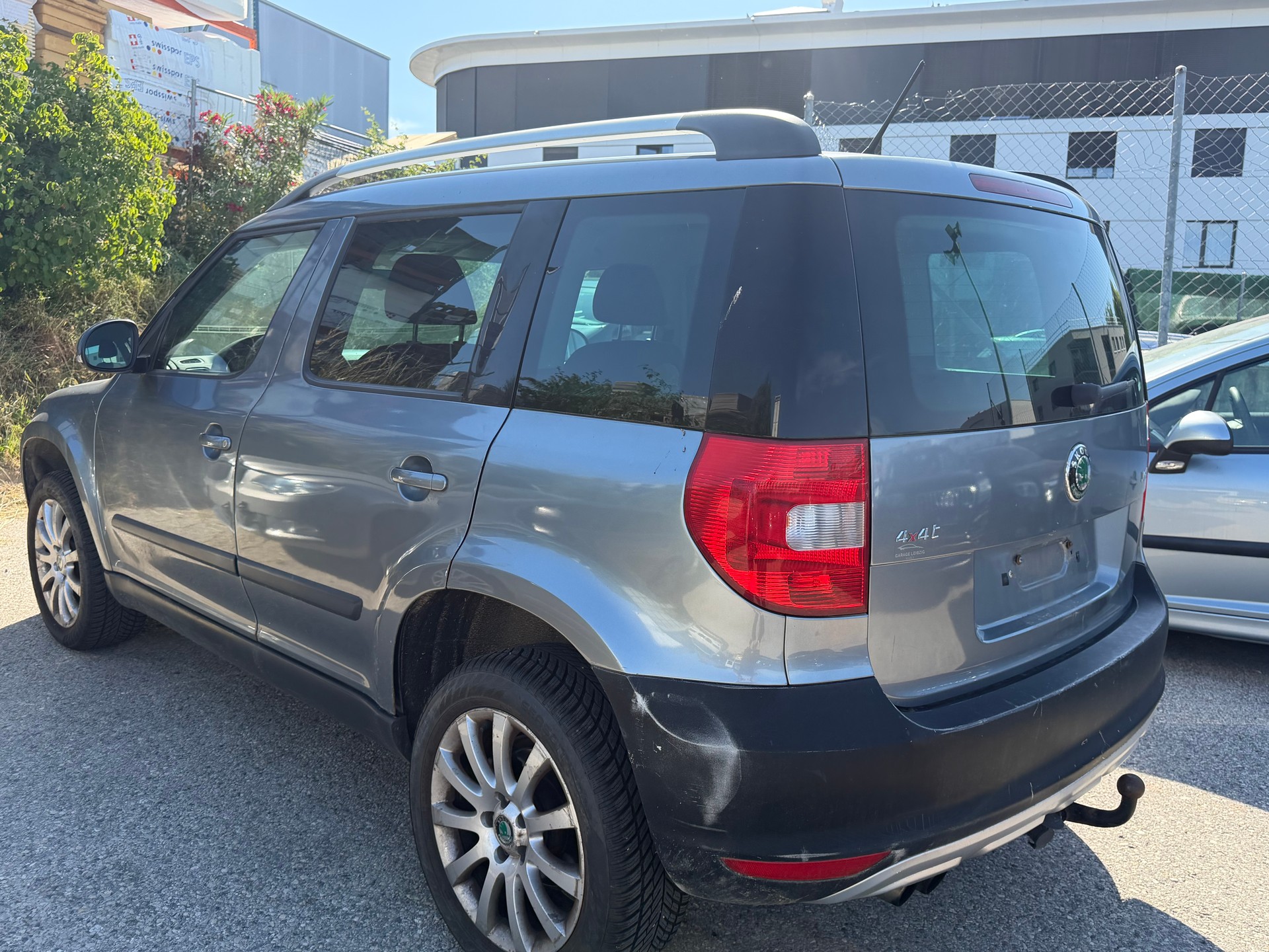 SKODA Yeti 1.8 TSI Active 4x4-image-3