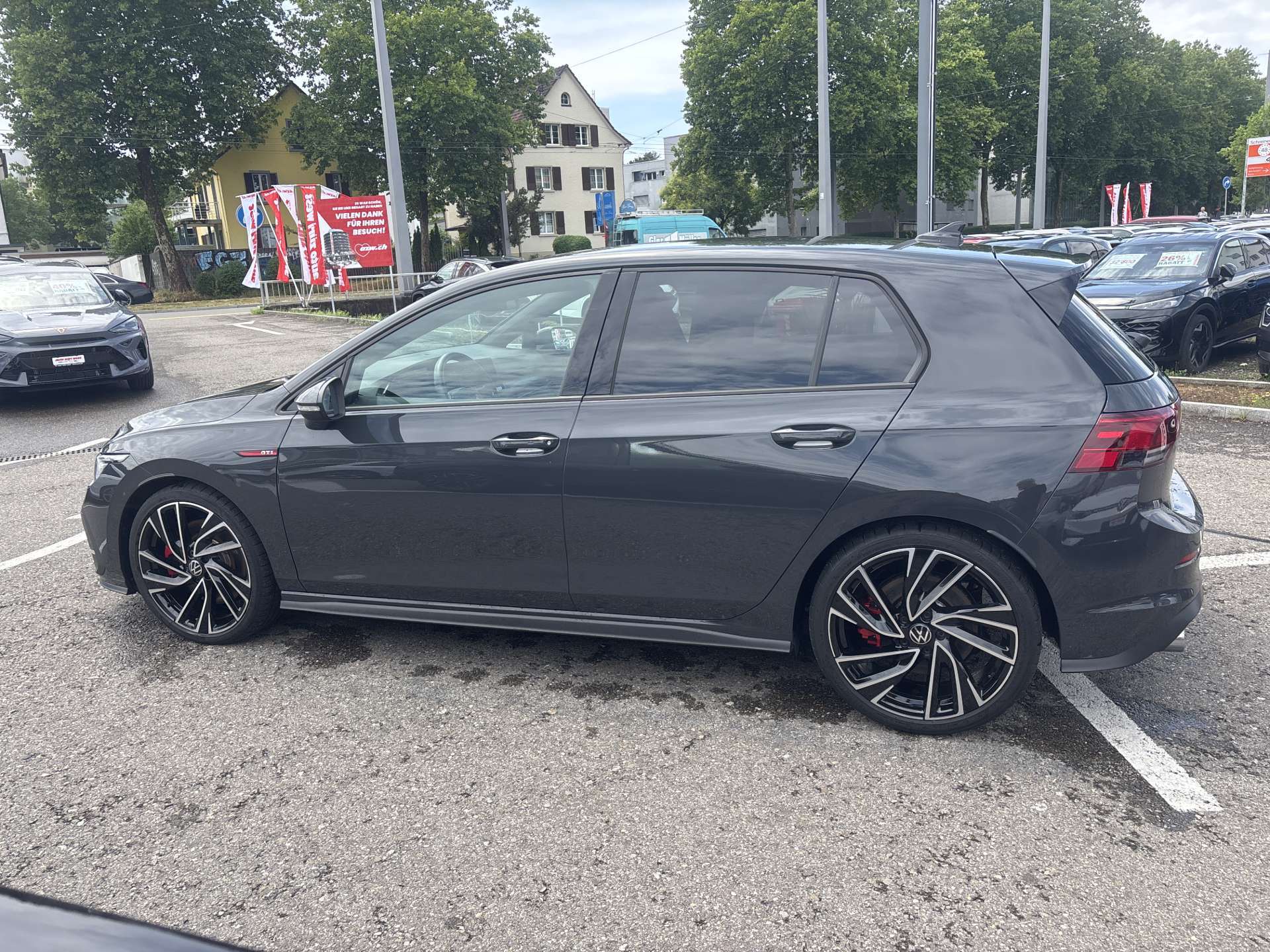 VW Golf 2.0 TSi GTi DSG-Automat 245PS-image-10
