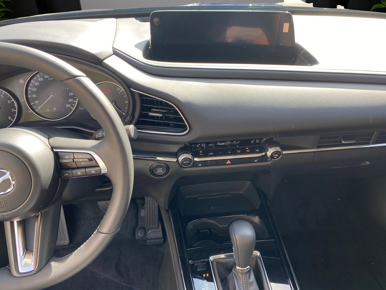 MAZDA CX-30 SKYACTIV-G 140 M Hybrid Centre Line FWD AT-image-8
