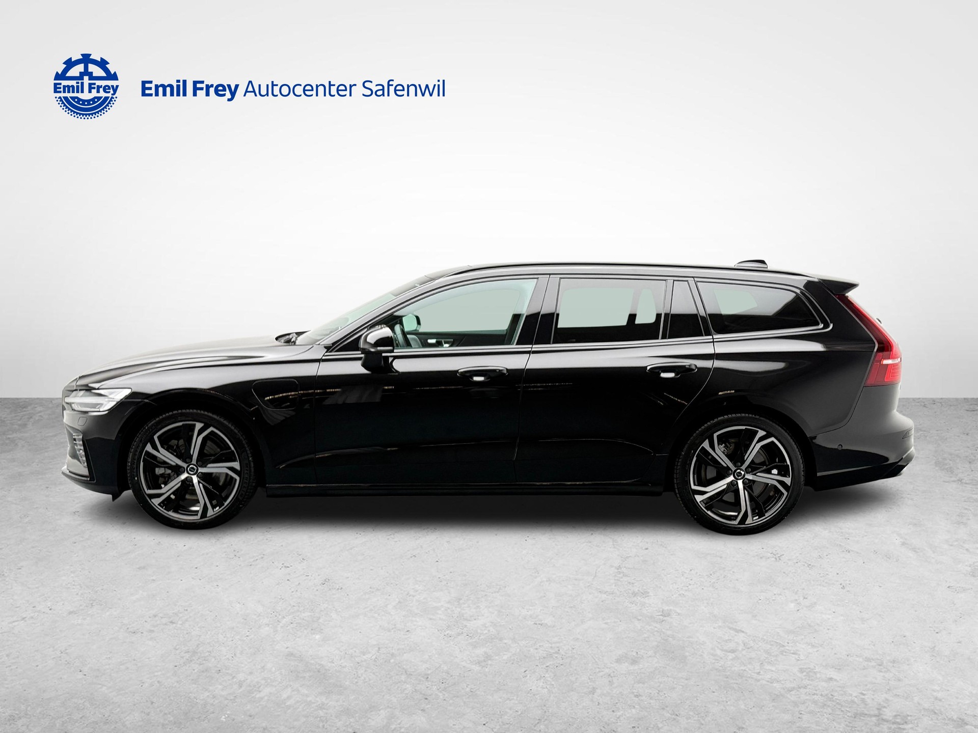 VOLVO V60 2.0 T8 TE Ultra Dark eAWD-image-1
