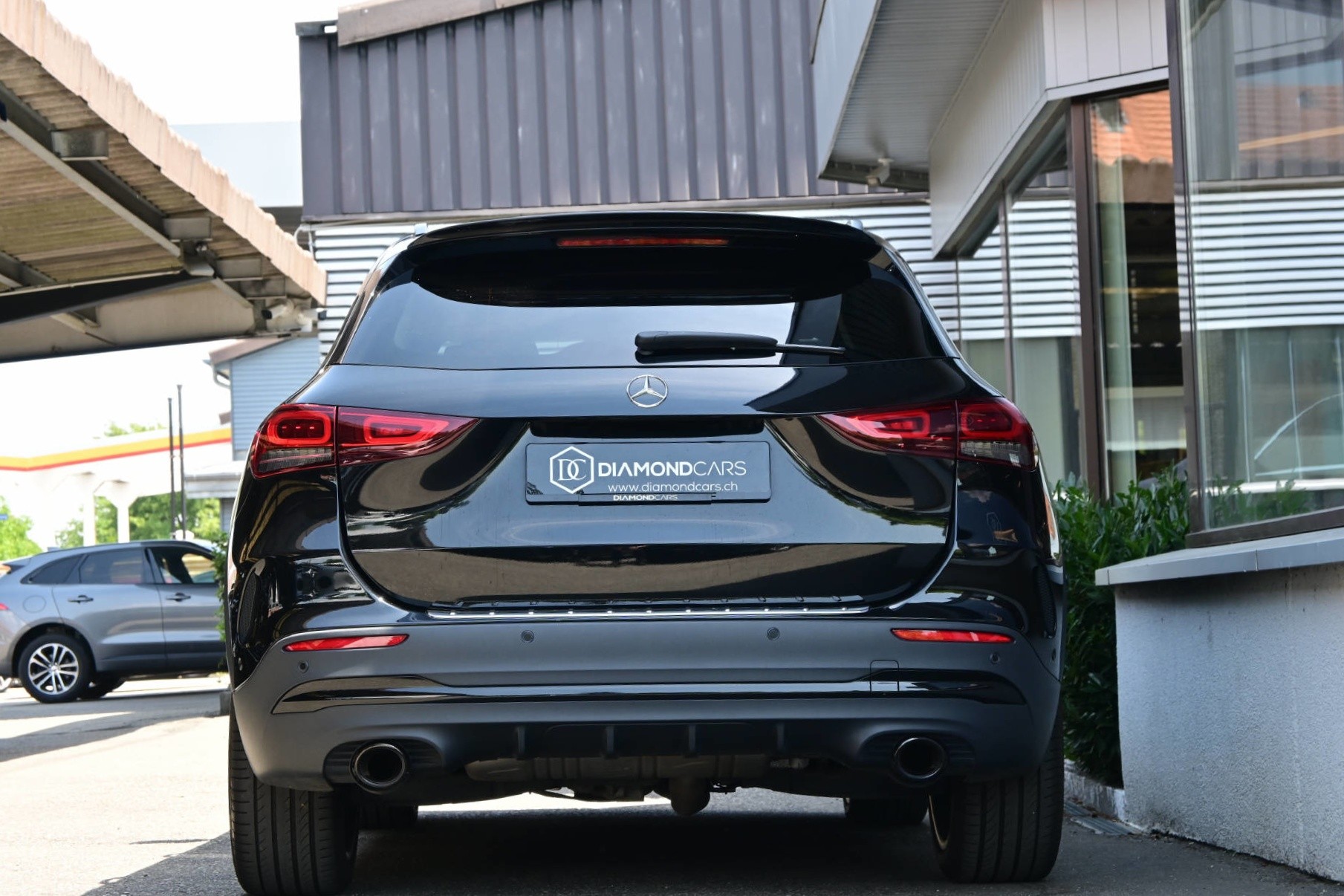 MERCEDES-BENZ GLA 35 AMG 4matic *CH-Auto*Carbon Interieur*-image-6