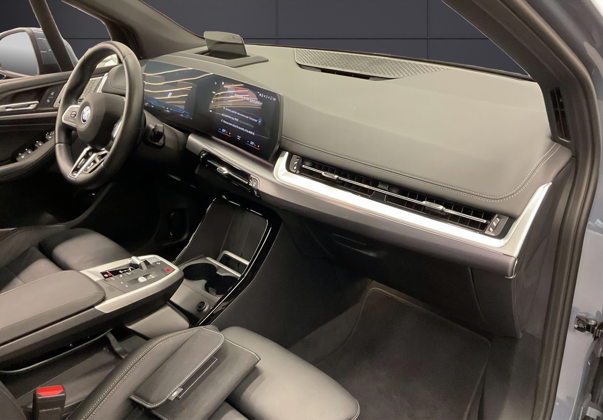 BMW 230e xDrive Active Tourer M Sport-image-15