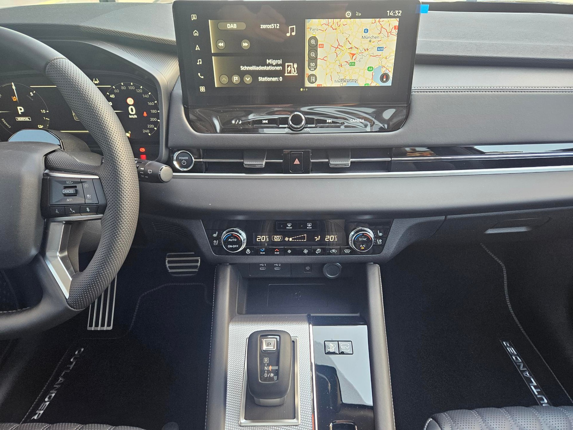 MITSUBISHI Outlander 2.4 PHEV Instyle 4x4-image-7