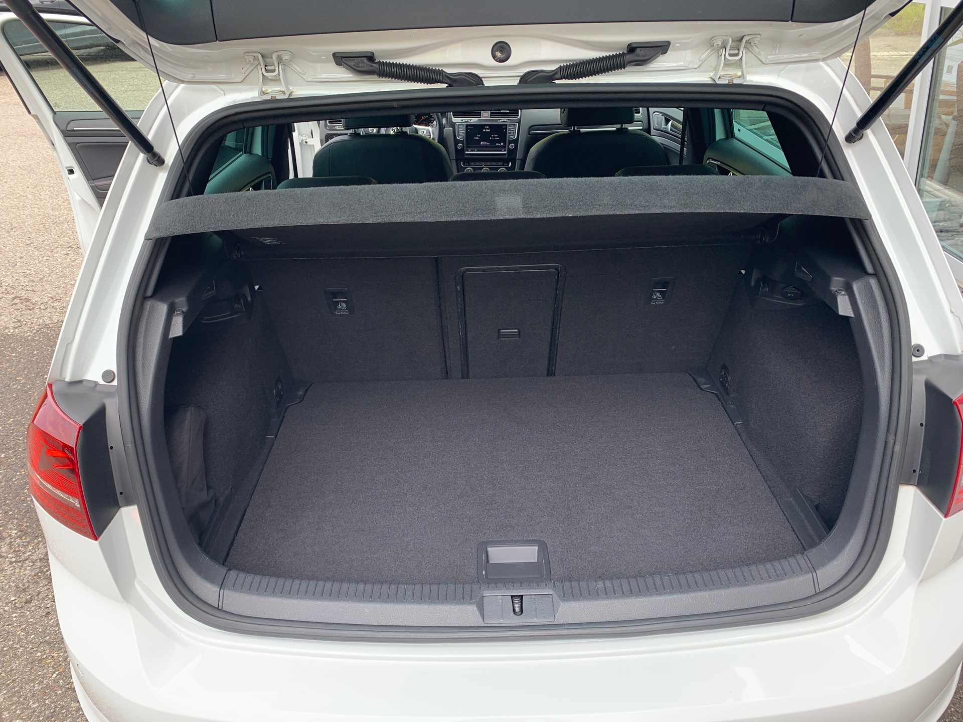 VW Golf 2.0 TSI GTI Performance DSG-image-17