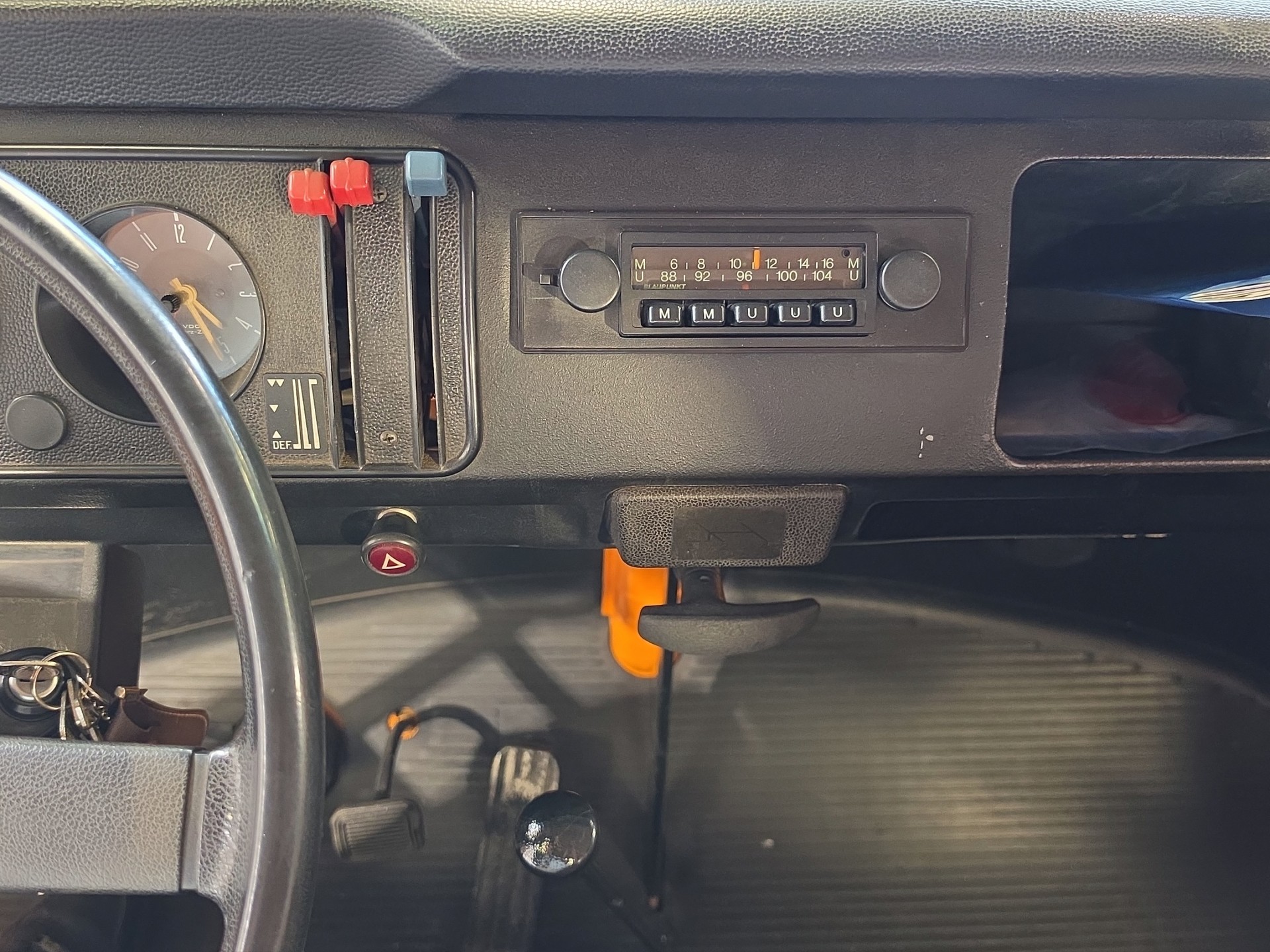 VW T2-image-15