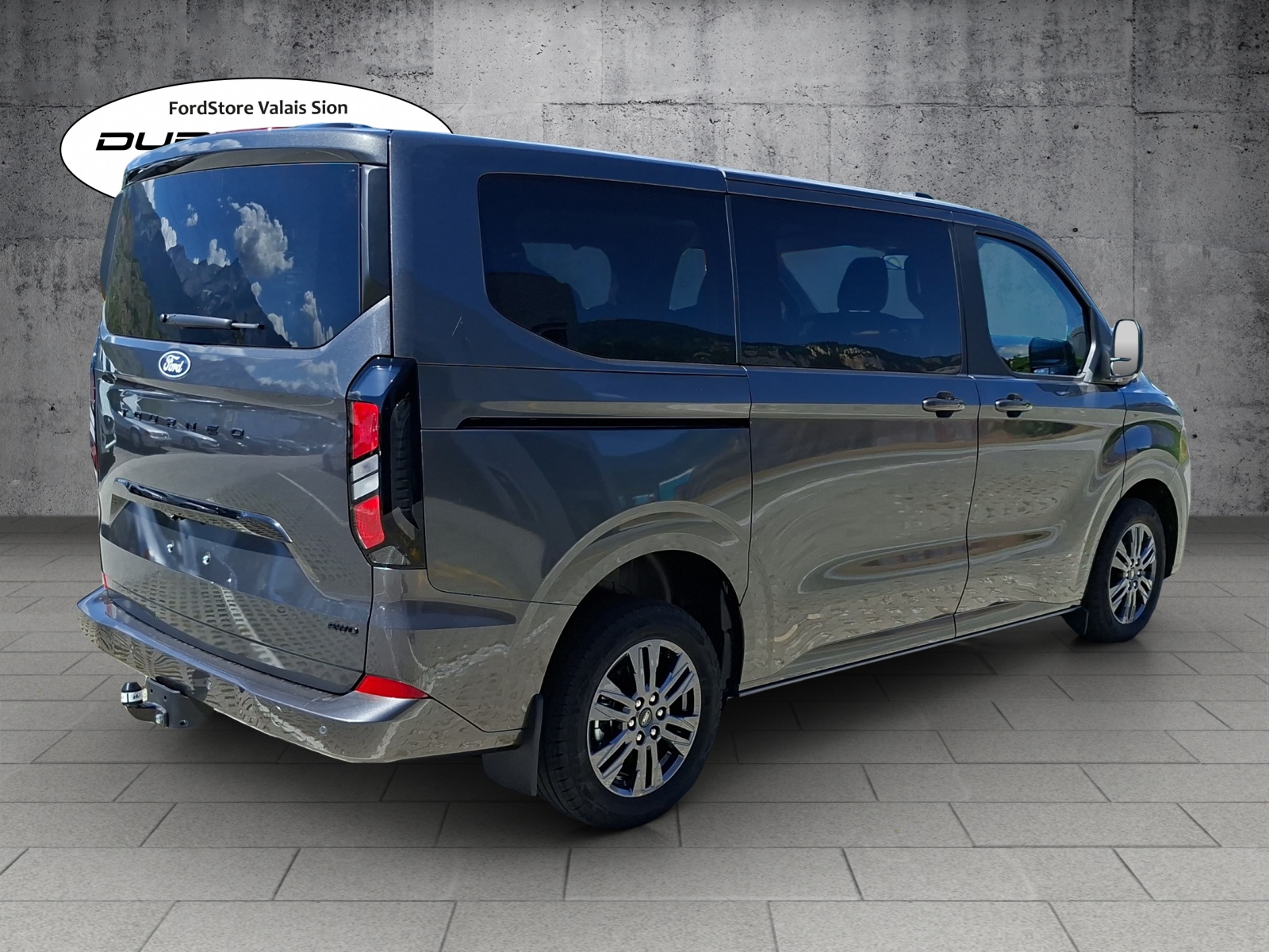 FORD Tourneo Bus 320 L1H1 TitaniumX Automat 4x4-image-2