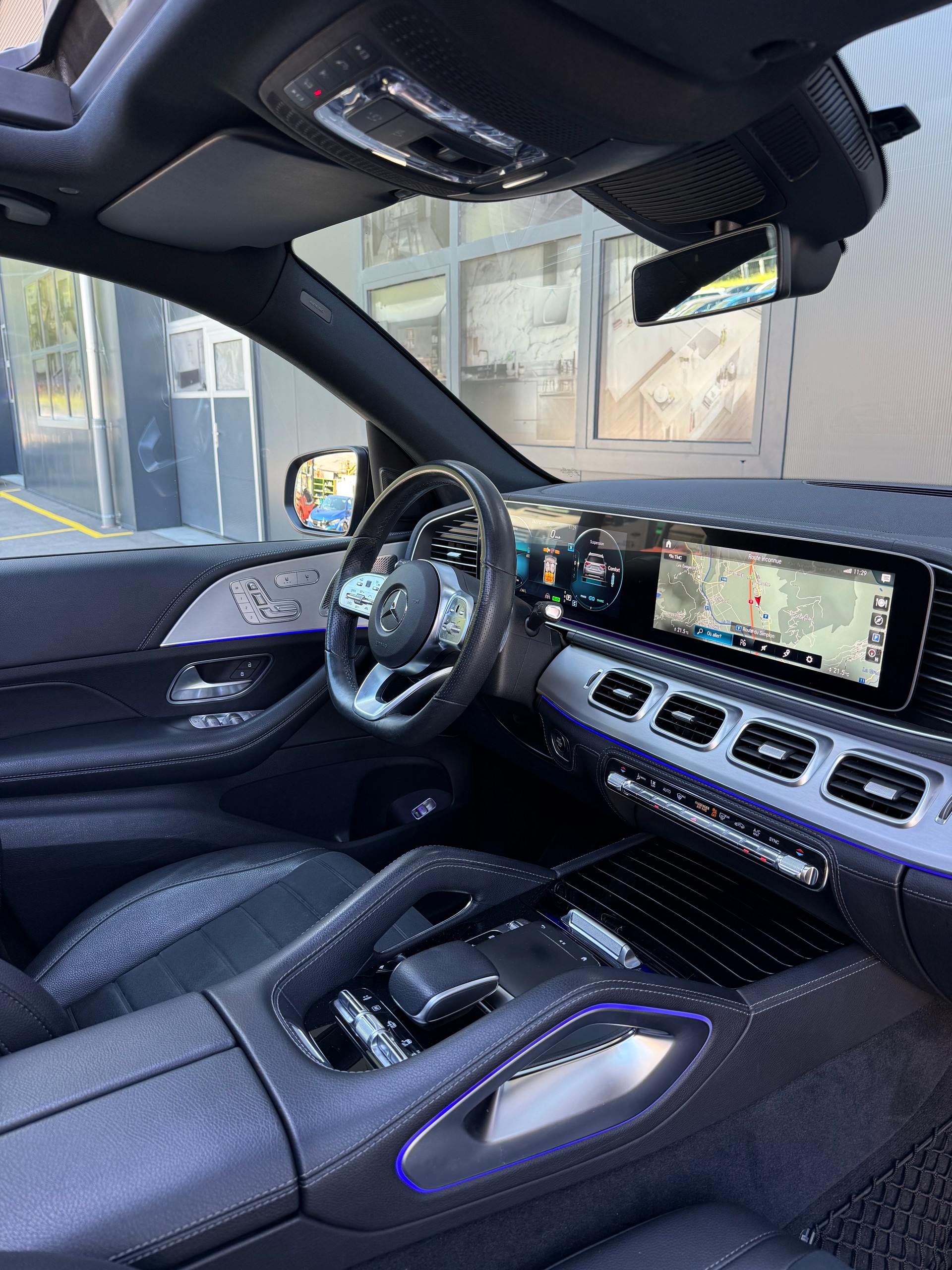 MERCEDES-BENZ GLE 450 4Matic AMG Line 9G-Tronic-image-11