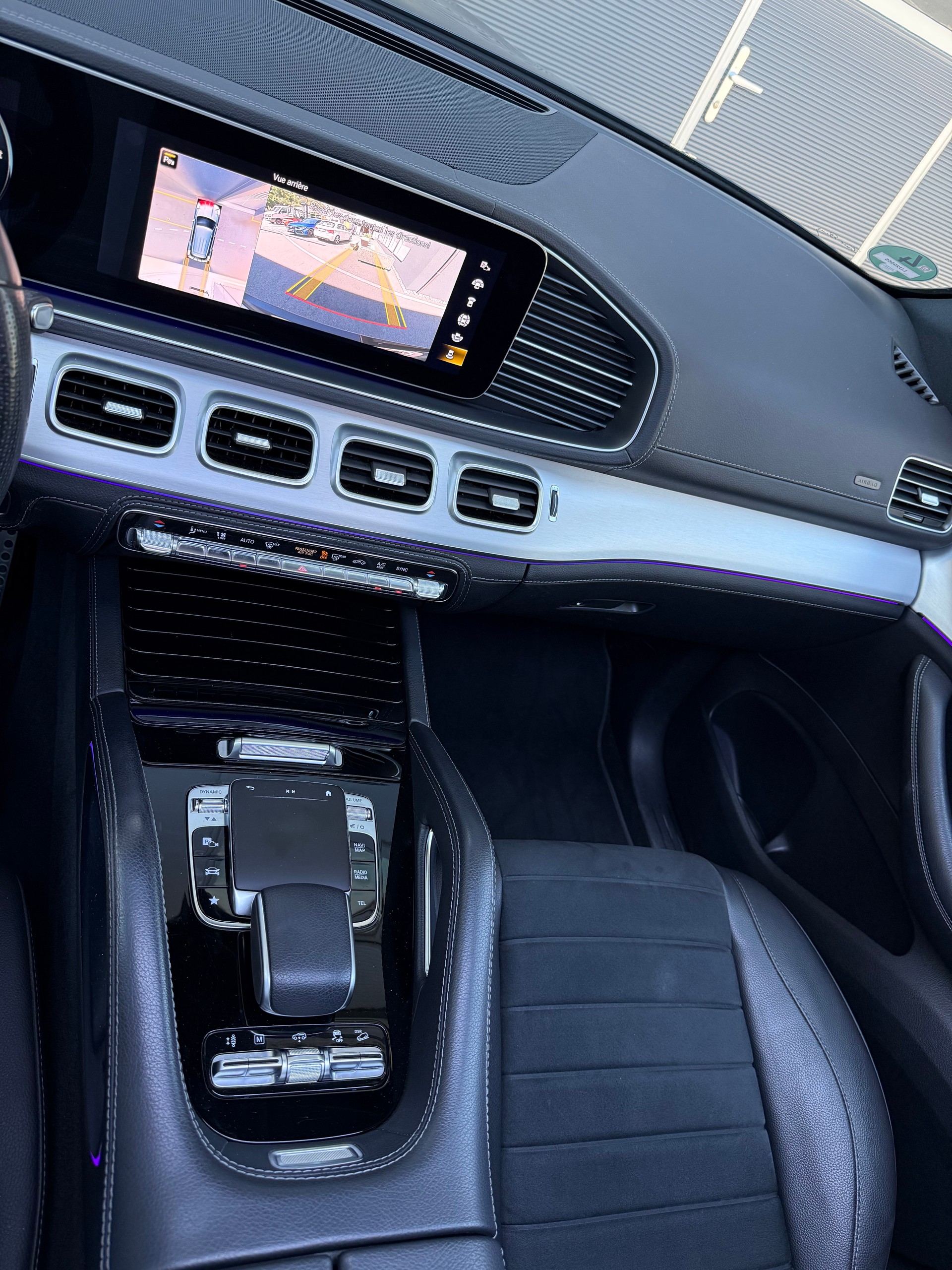 MERCEDES-BENZ GLE 450 4Matic AMG Line 9G-Tronic-image-13