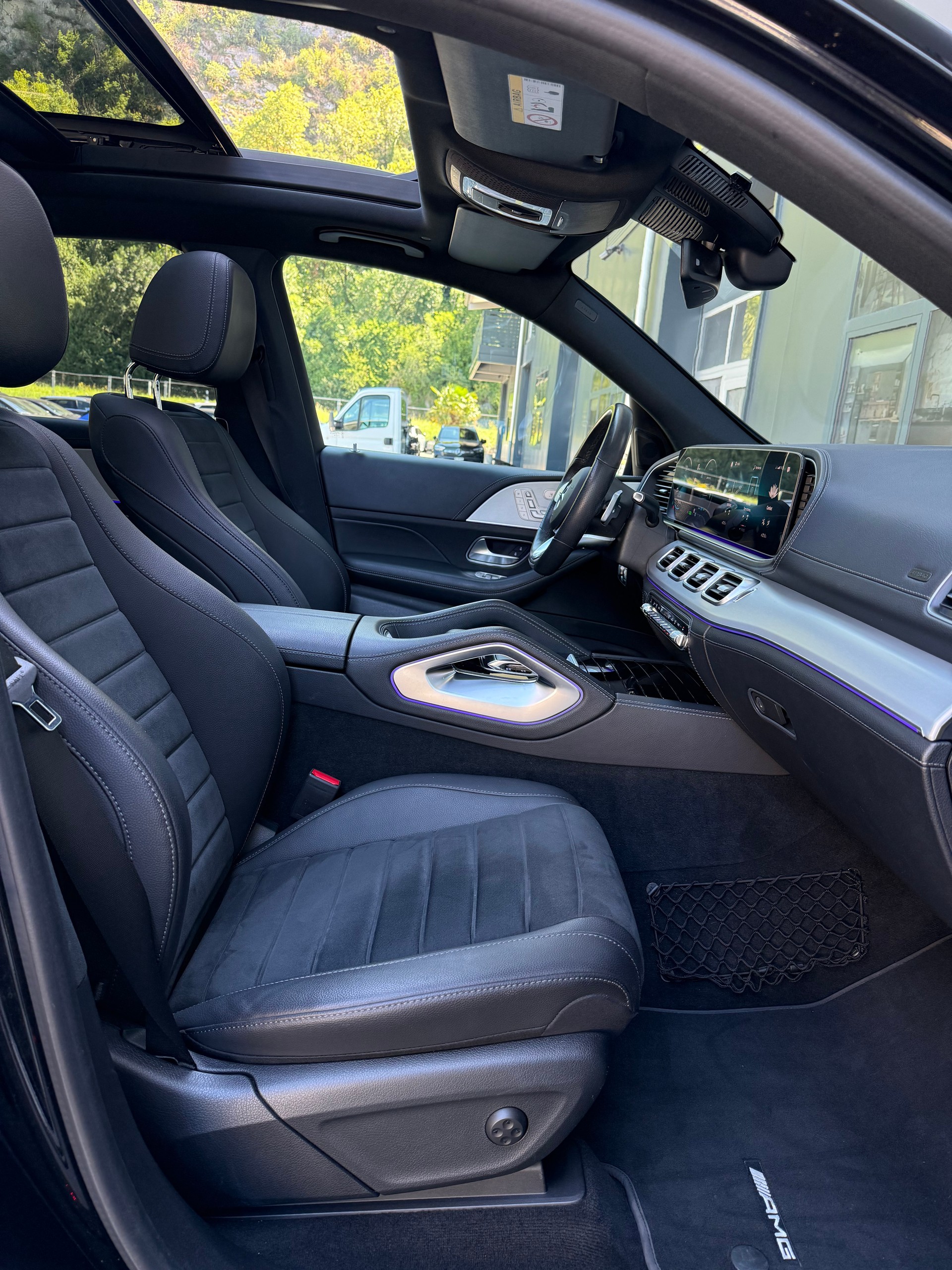 MERCEDES-BENZ GLE 450 4Matic AMG Line 9G-Tronic-image-10