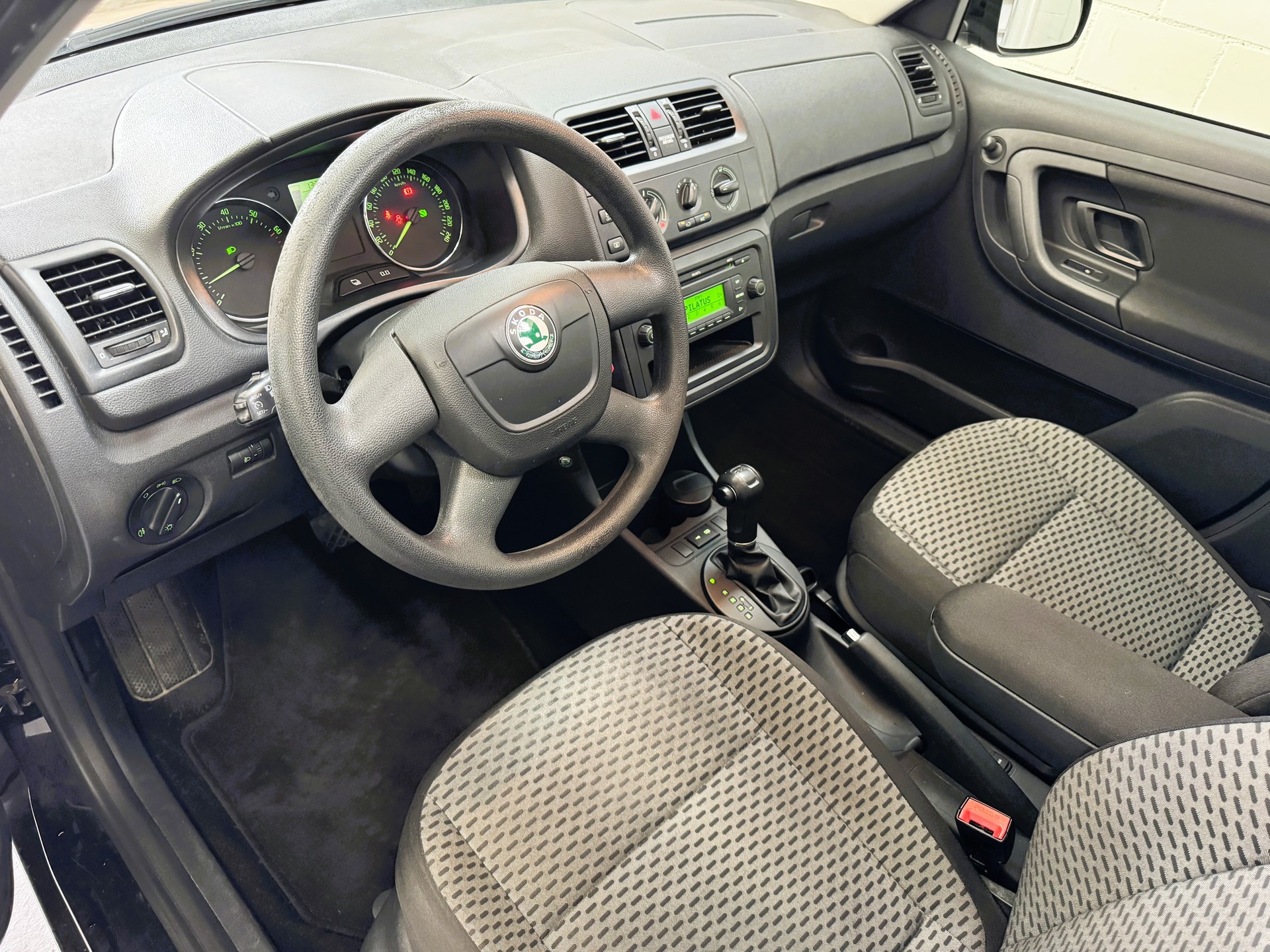 SKODA Fabia 1.2 TSI Family DSG-image-4