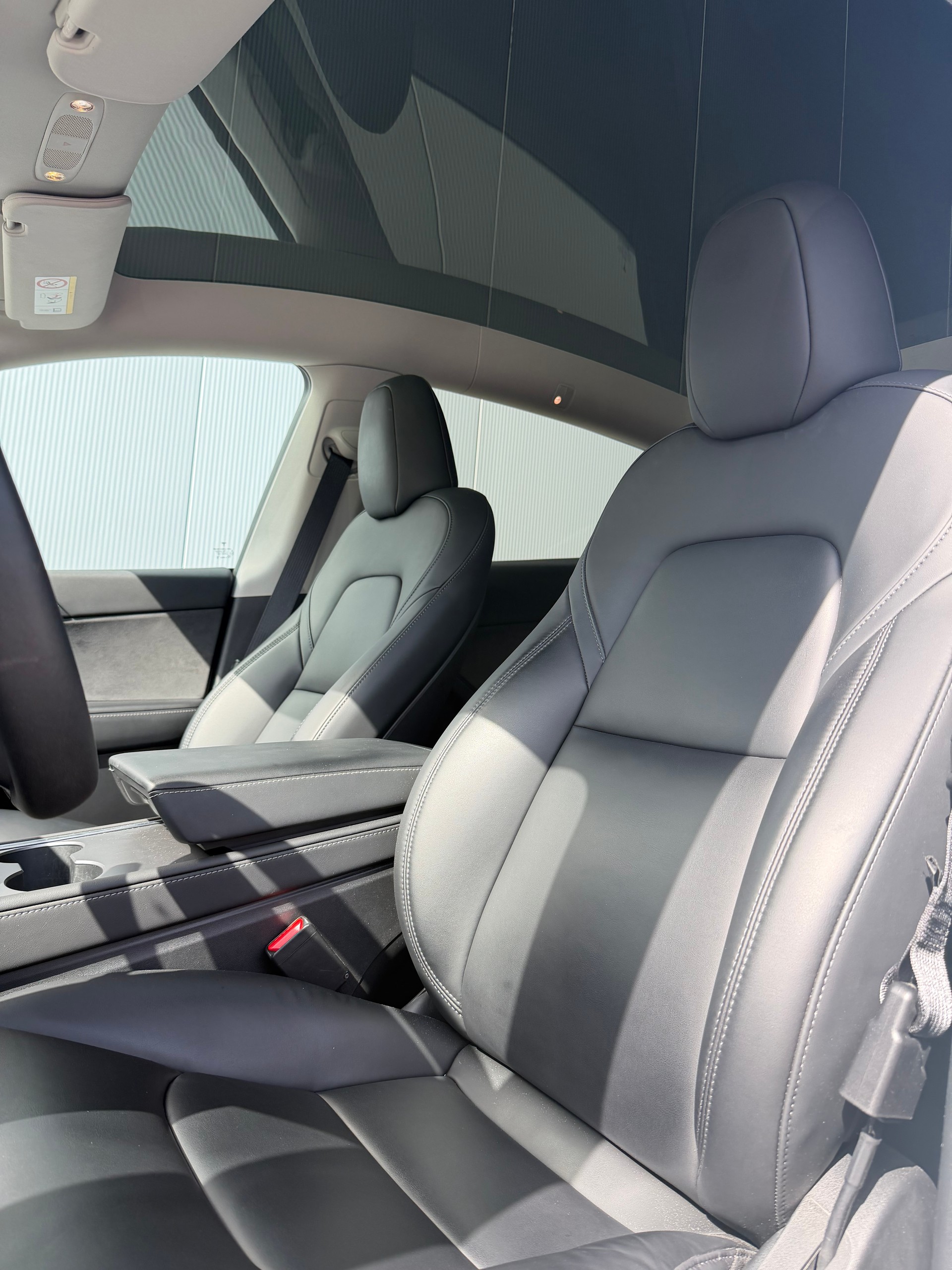TESLA Model Y Long Range-image-4