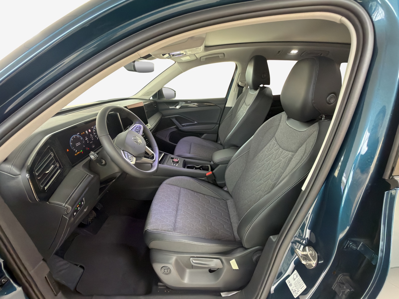 VW Tiguan 2.0 TSI DSG Life 4Motion-image-7