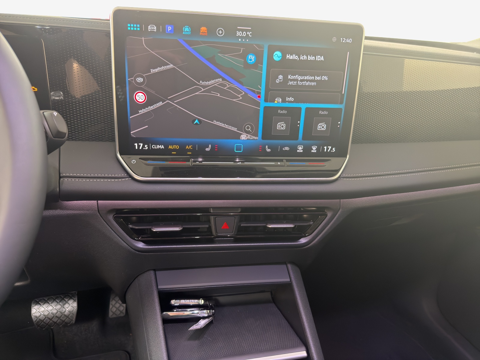 VW Tiguan 2.0 TSI DSG Life 4Motion-image-10