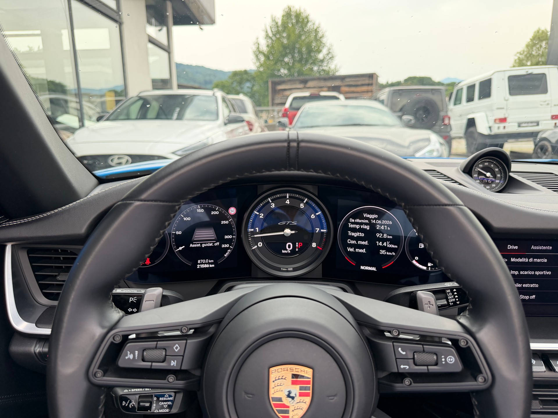 PORSCHE 911 Carrera 4 GTS Cabriolet PDK-image-15