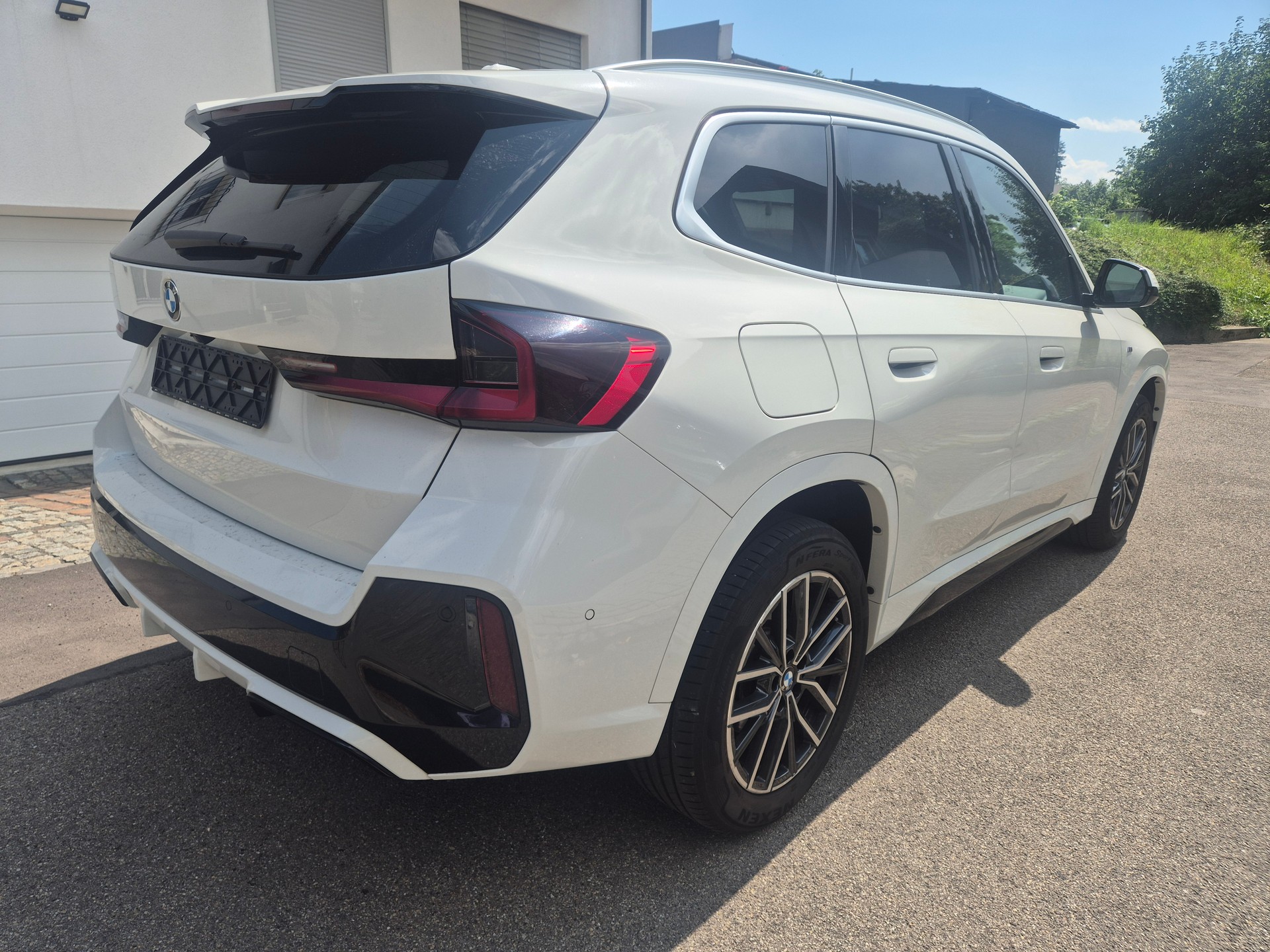 BMW X1 xDrive 23d 48V M Sport-image-5