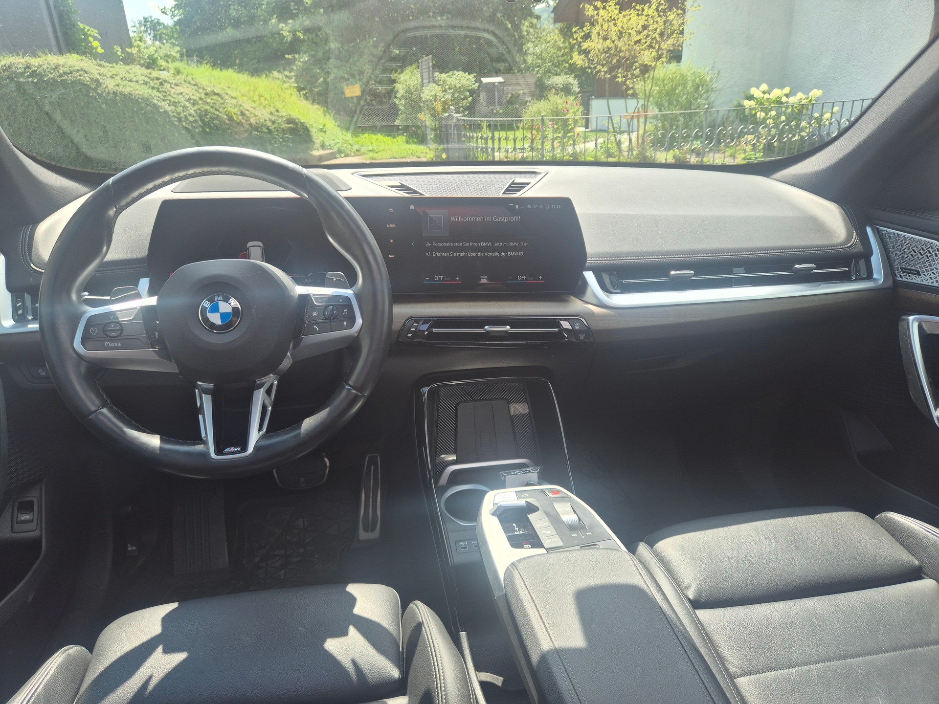 BMW X1 xDrive 23d 48V M Sport-image-9