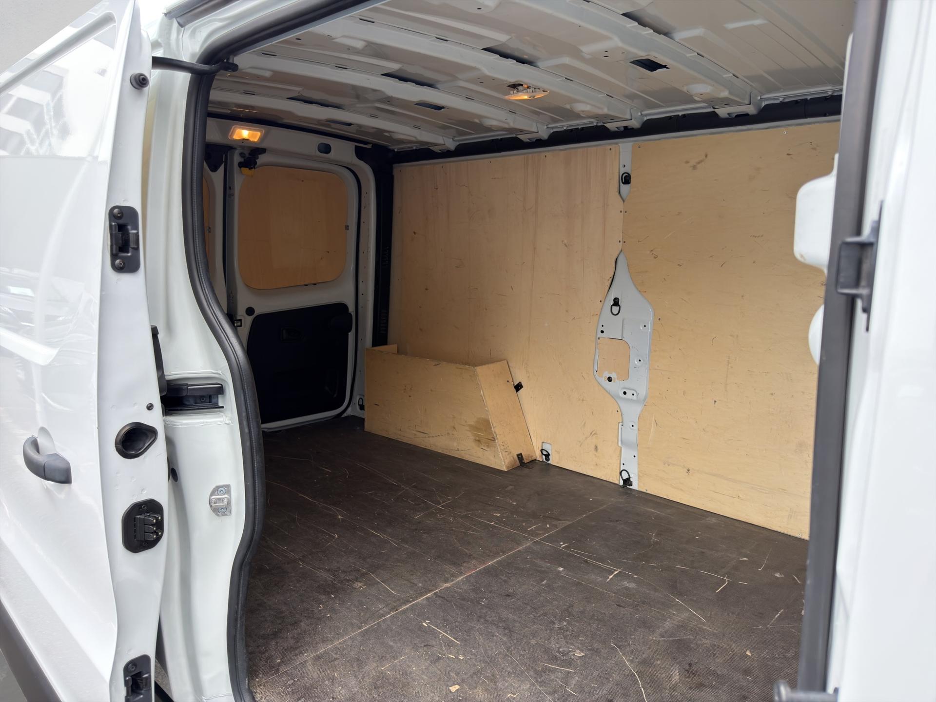 RENAULT Trafic 2.0 Blue dCi 130 Advance L2H1 EN-image-13