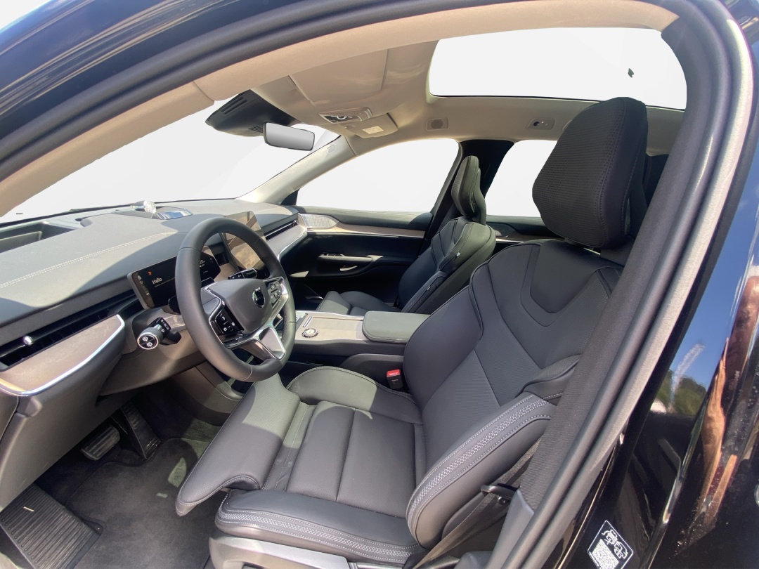 VOLVO EX90 Twin Performance 111 kWh Ultra AWD-image-8