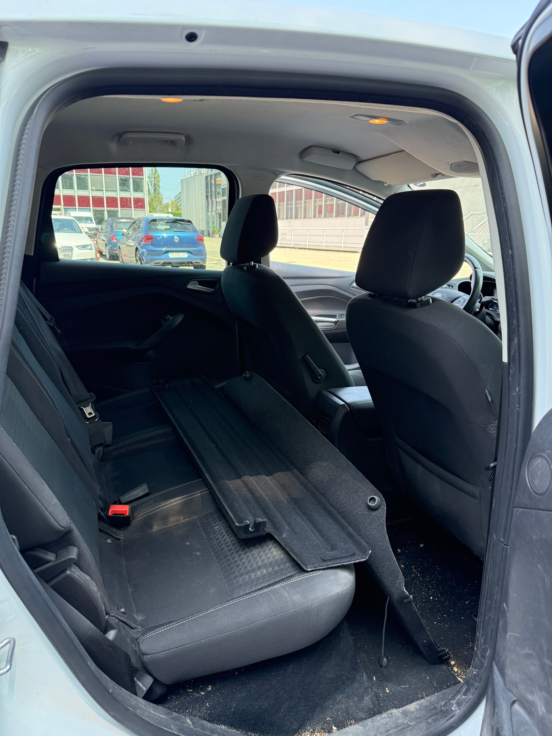 FORD C-Max 1.0 SCTi Titanium-image-7