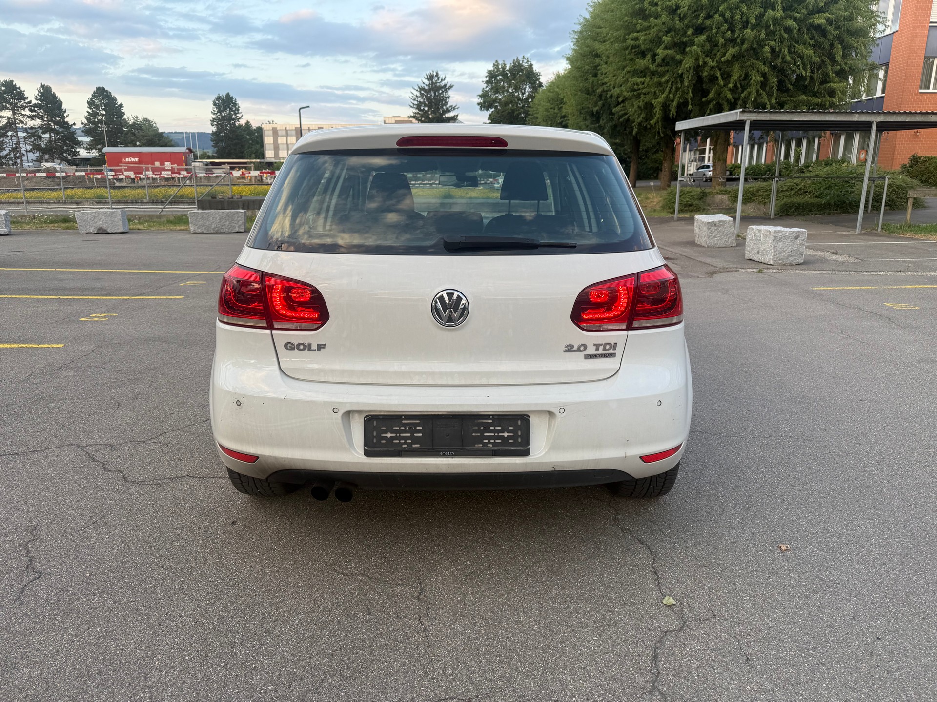 VW Golf 2.0 TDI Highline 4Motion-image-6