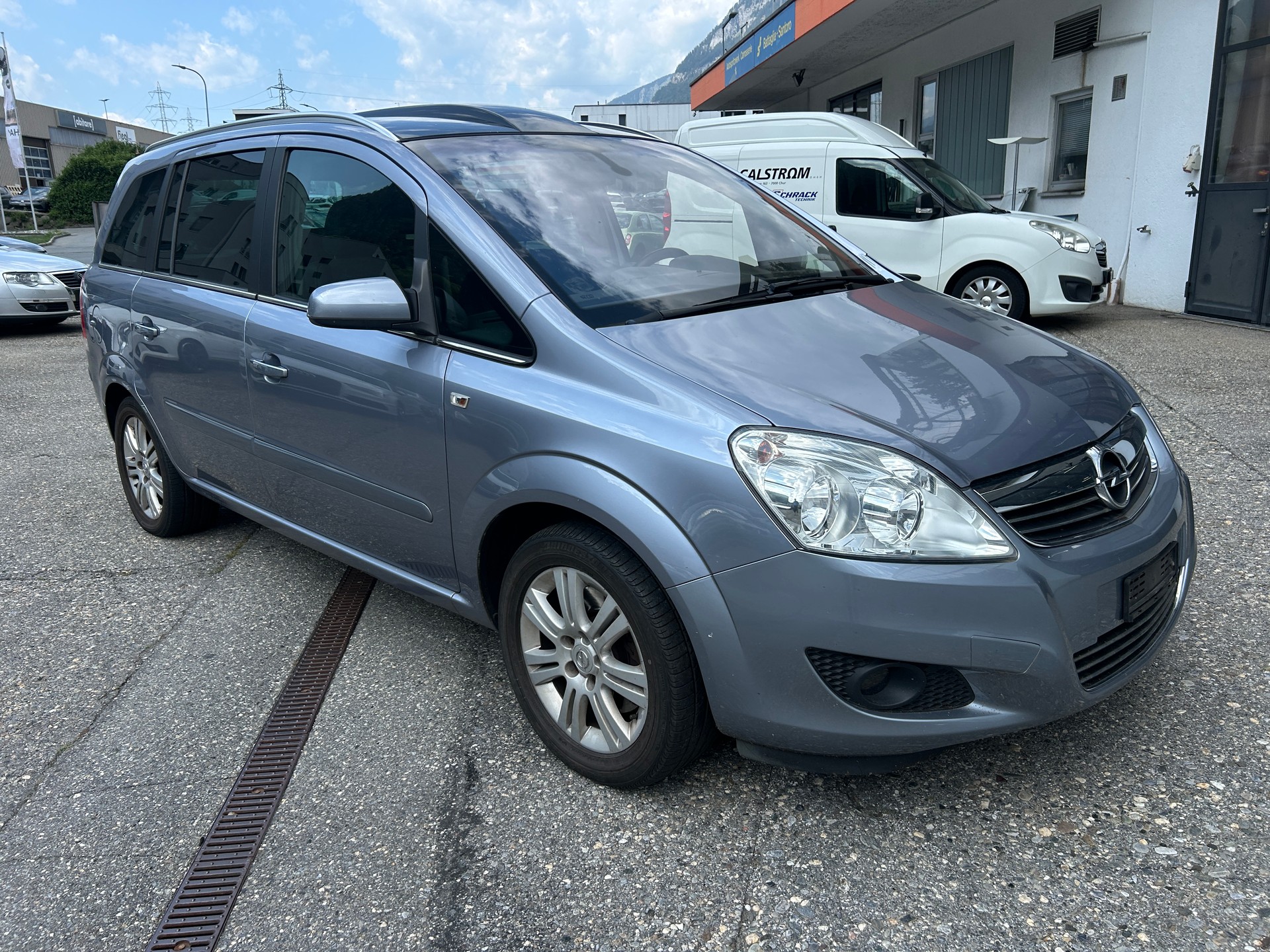 OPEL Zafira 1.6i 16V Turbo CNG Enjoy-image-7