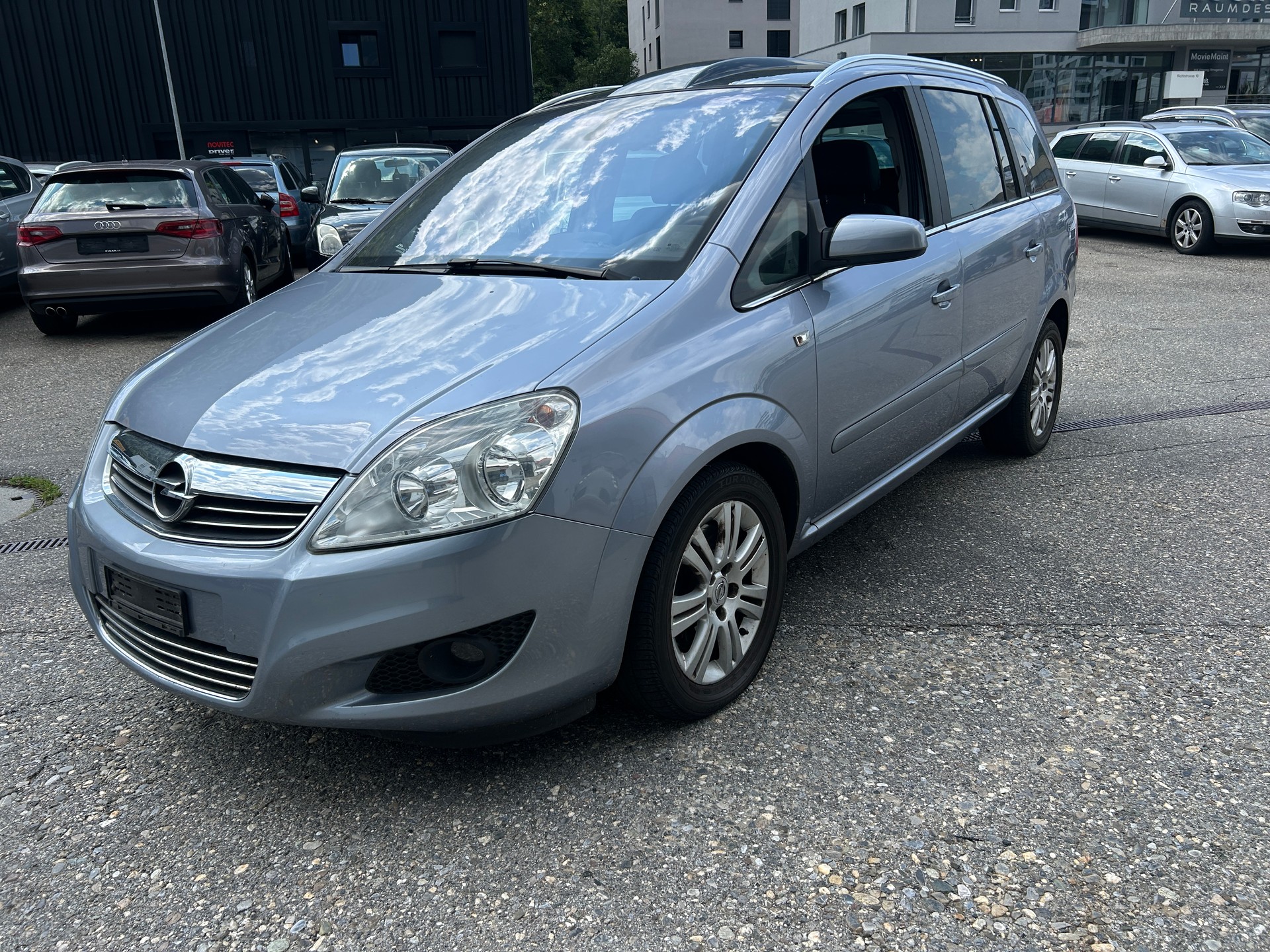 OPEL Zafira 1.6i 16V Turbo CNG Enjoy-image-1