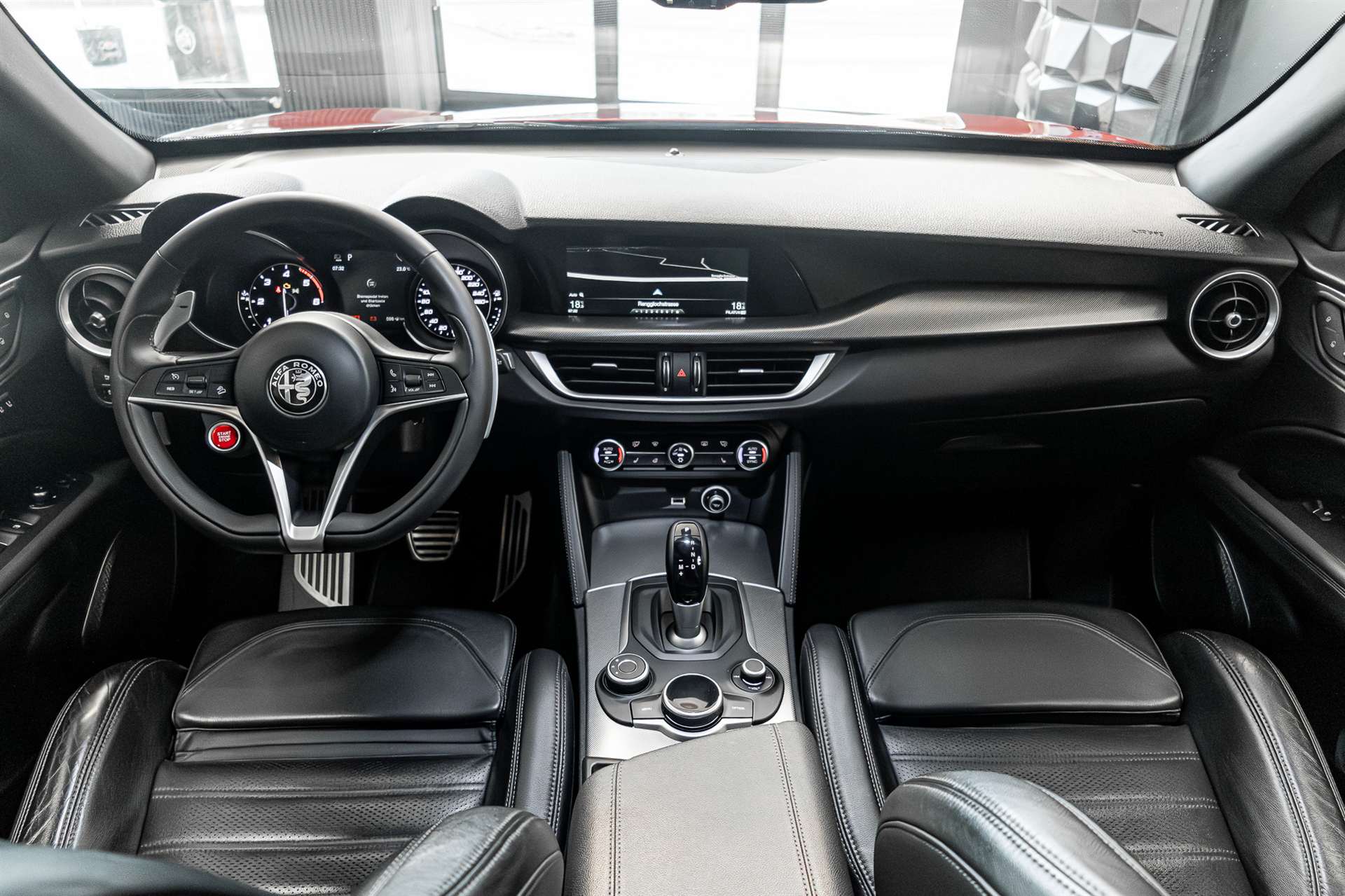ALFA ROMEO Stelvio 2.2 JTDM Super Q4 Automatic-image-5