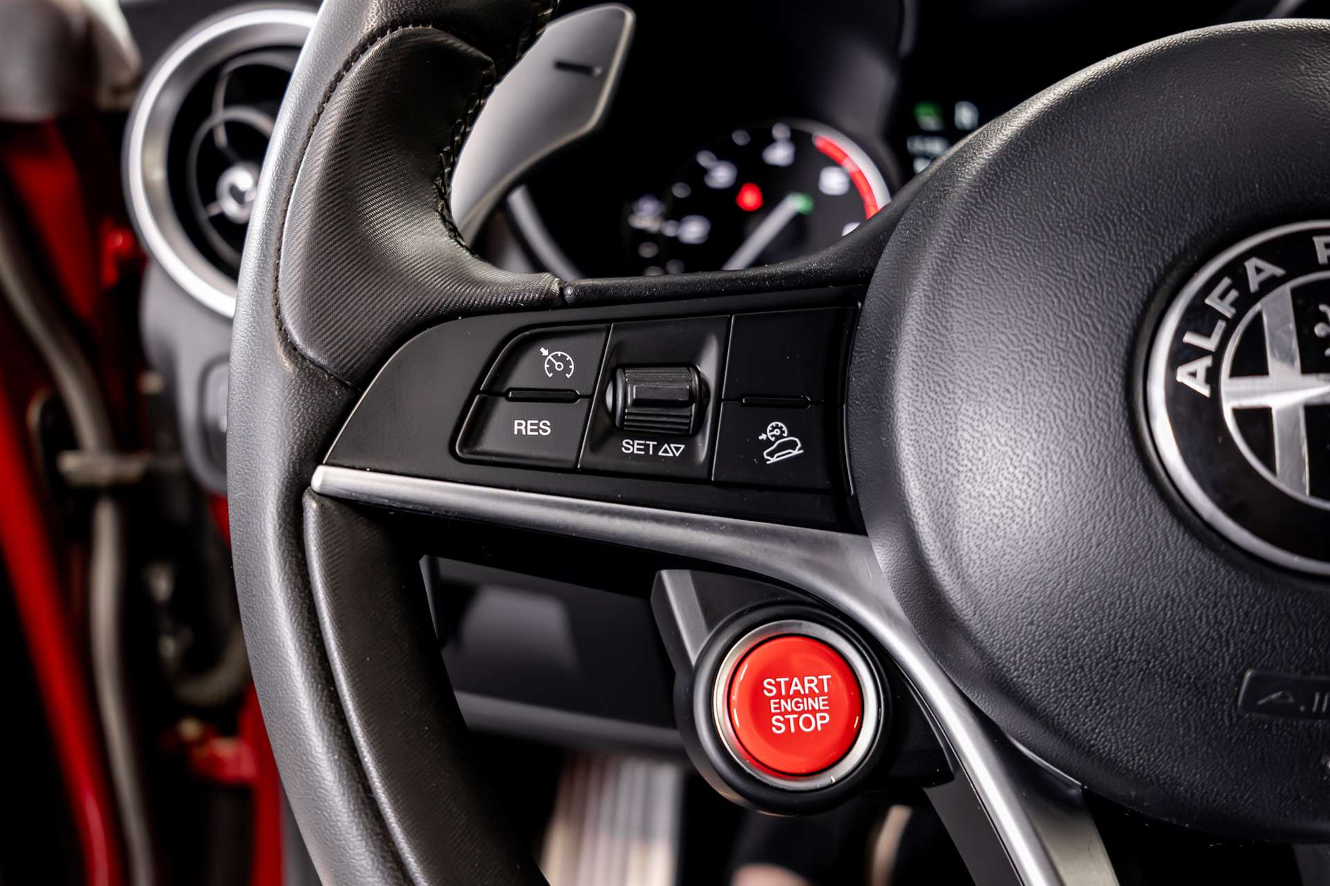 ALFA ROMEO Stelvio 2.2 JTDM Super Q4 Automatic-image-7