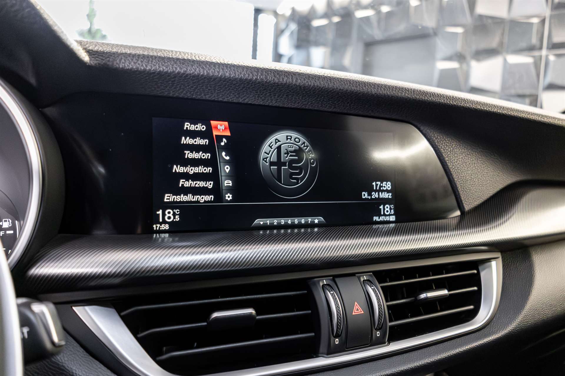 ALFA ROMEO Stelvio 2.2 JTDM Super Q4 Automatic-image-14