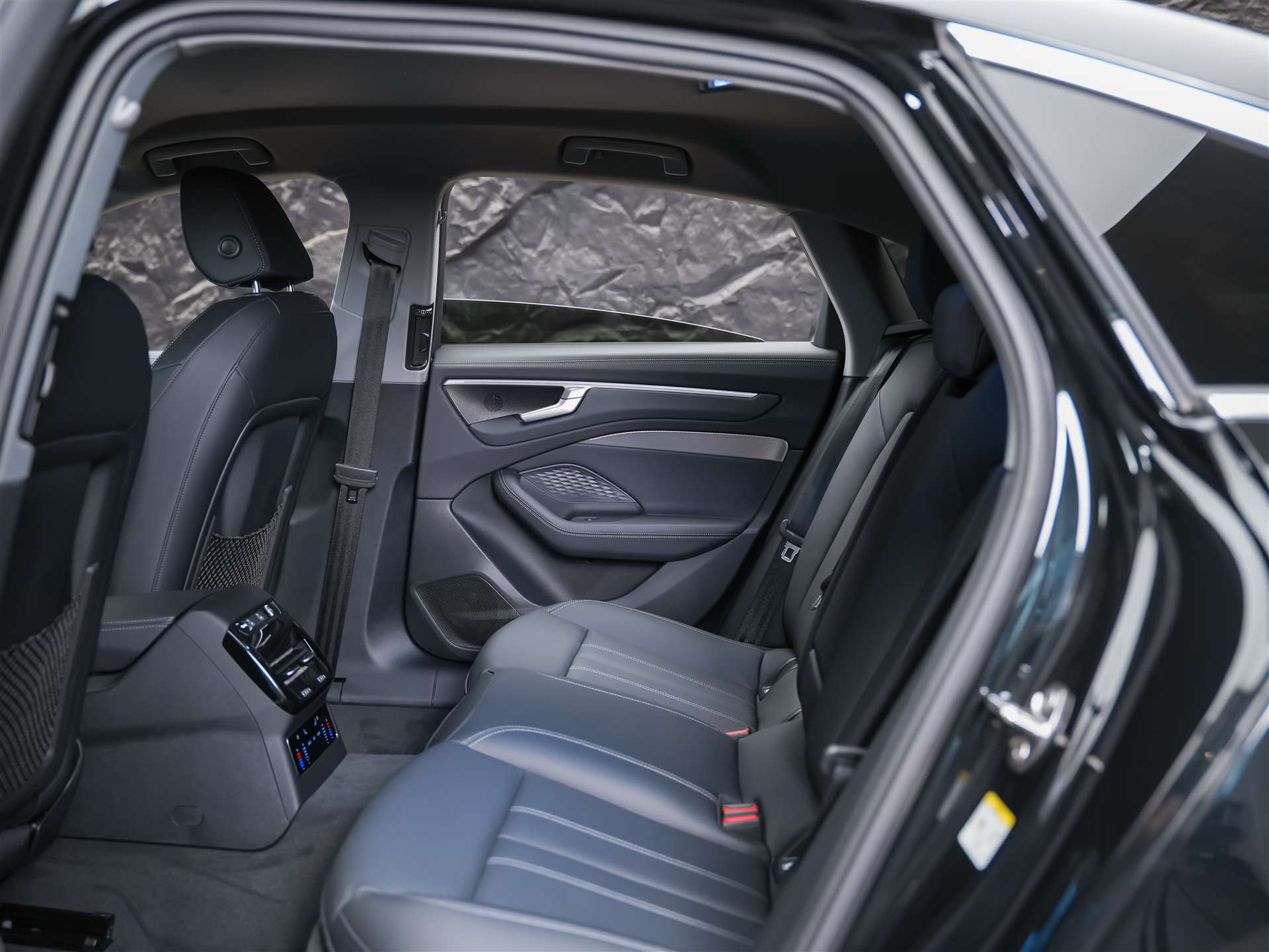 AUDI A6 Limousine S Line TDI quattro S tronic *Leder*Werksgarantie*360° Kamera*Abstandsregler*-image-11