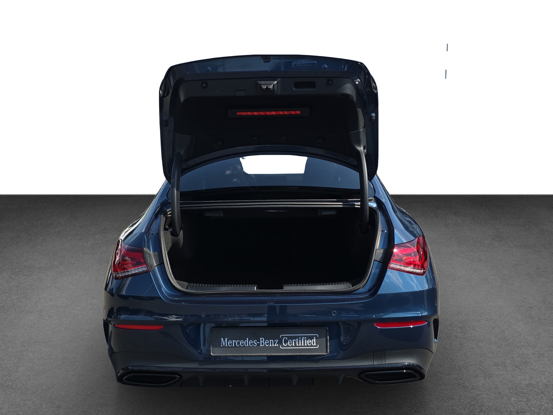 MERCEDES-BENZ CLA 250 4Matic AMG Line 7G-DCT-image-10