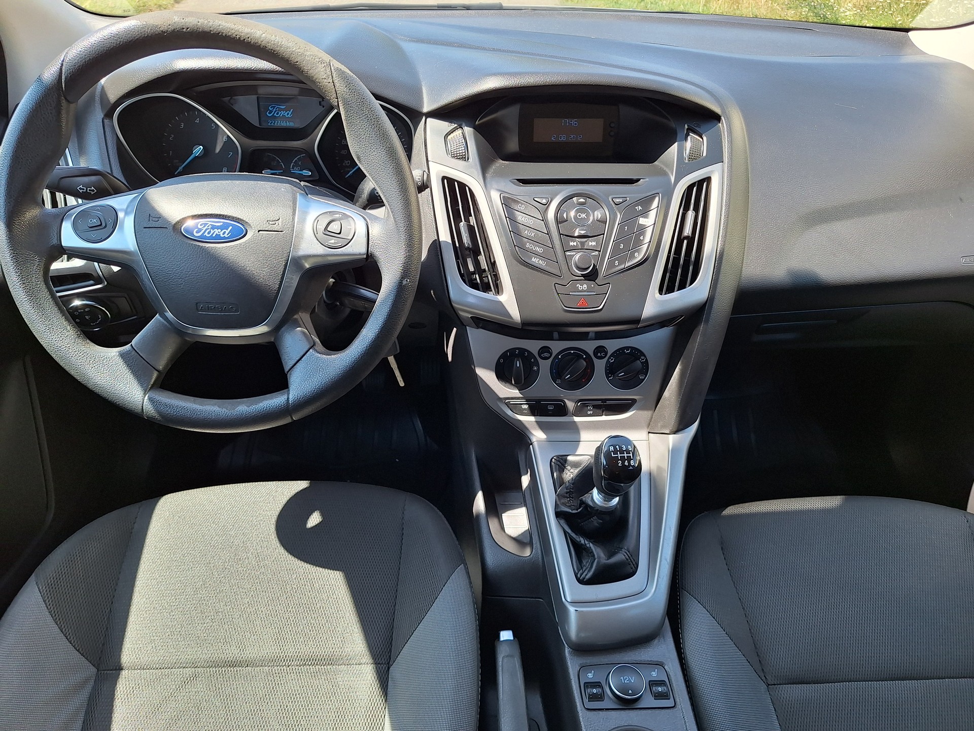 FORD Focus 1.0 SCTi Carving-image-10