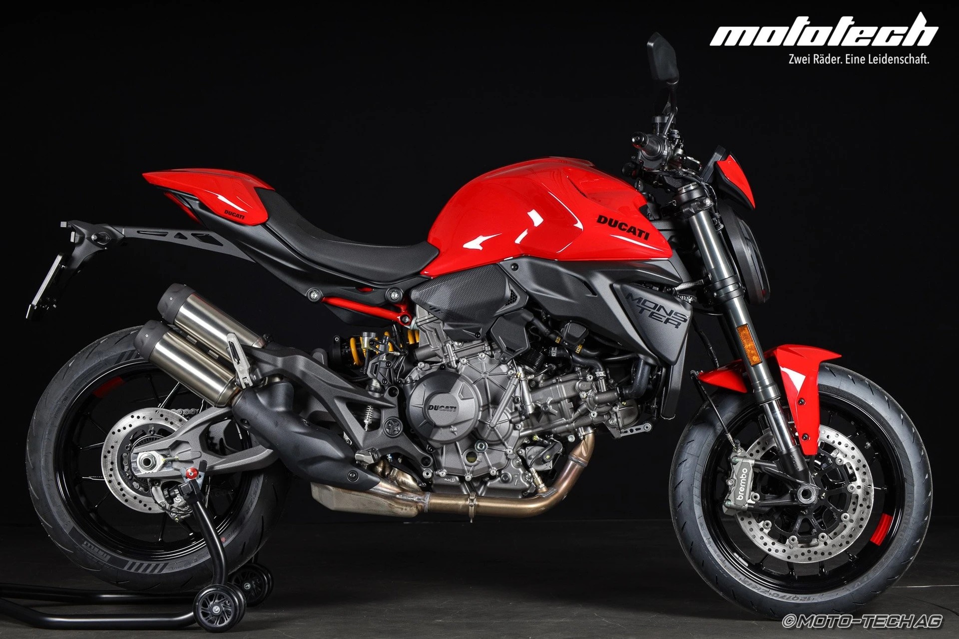 DUCATI Monster+ 890 (35kW)-showroom-element-1