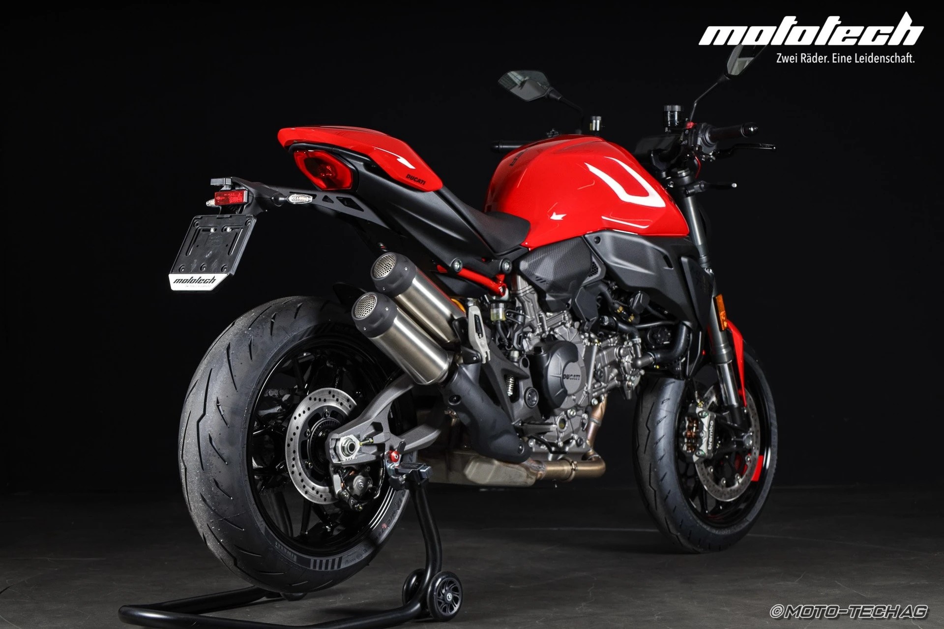 DUCATI Monster+ 890 (35kW)-showroom-element-2