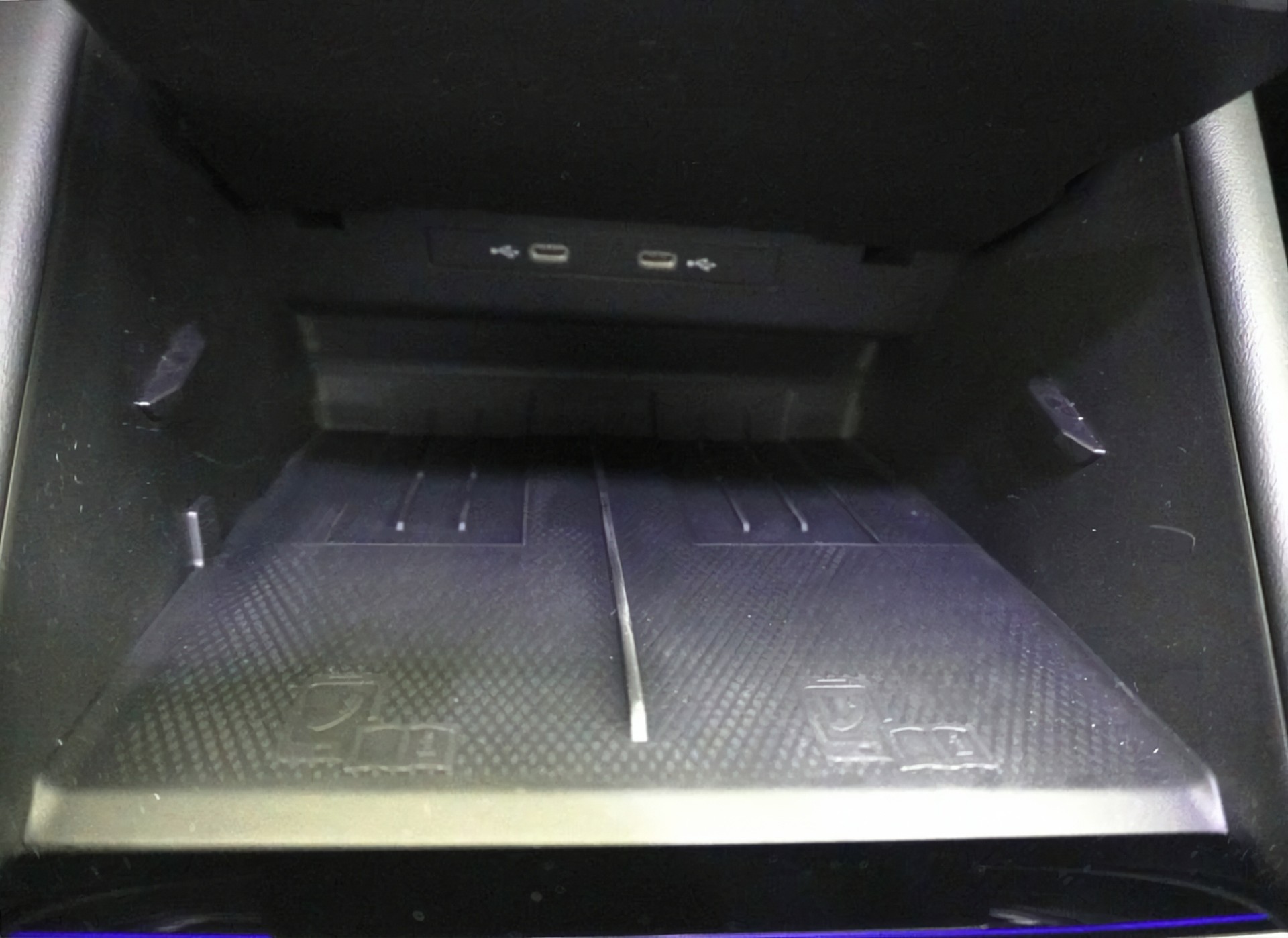 VW Tayron 2.0 TSI R-Line Plus DSG 4motion-image-13