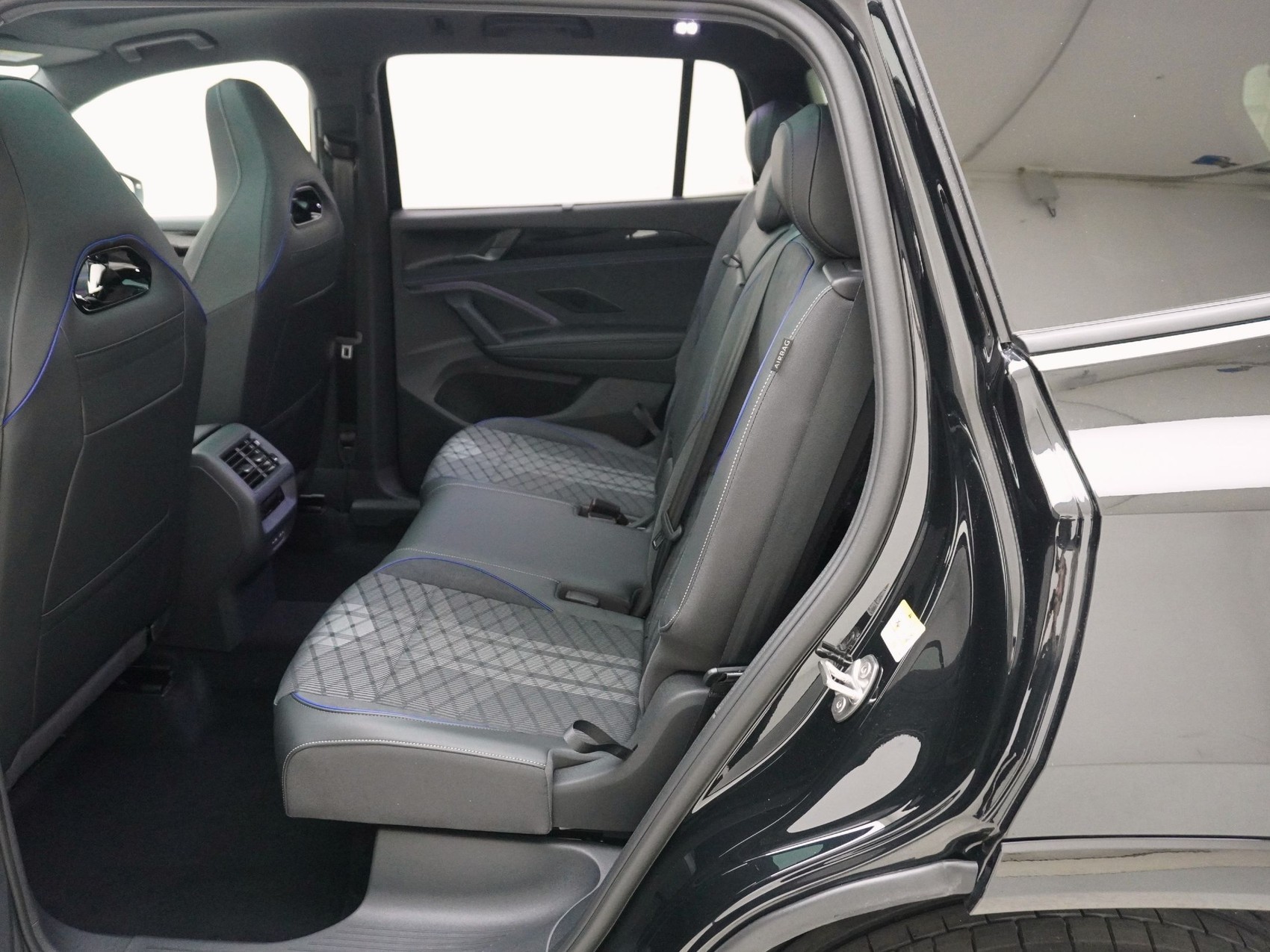 VW Tayron 2.0 TSI R-Line DSG 4motion-image-15