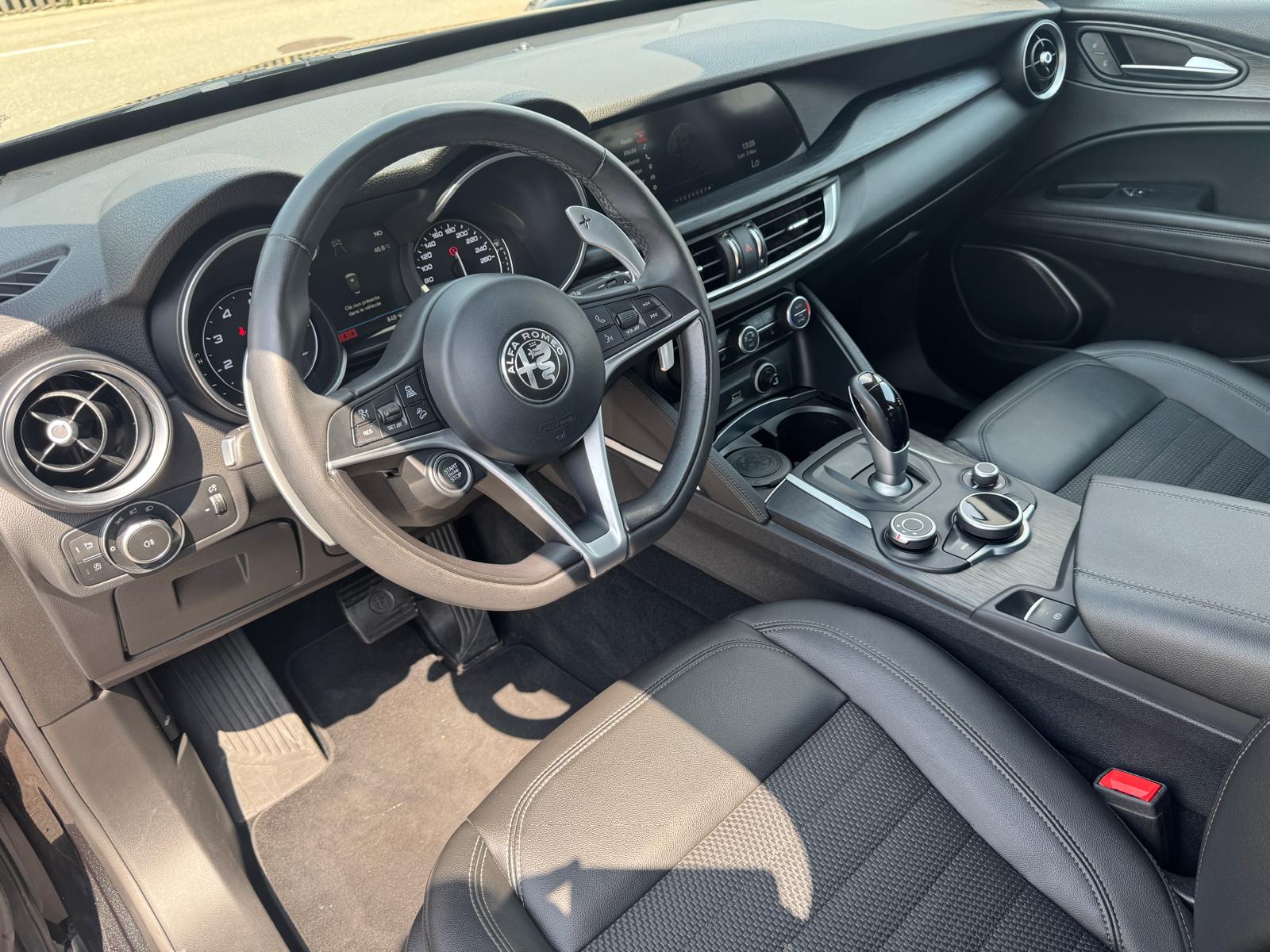 ALFA ROMEO Stelvio 2.0 Super Q4 Automatic-image-6