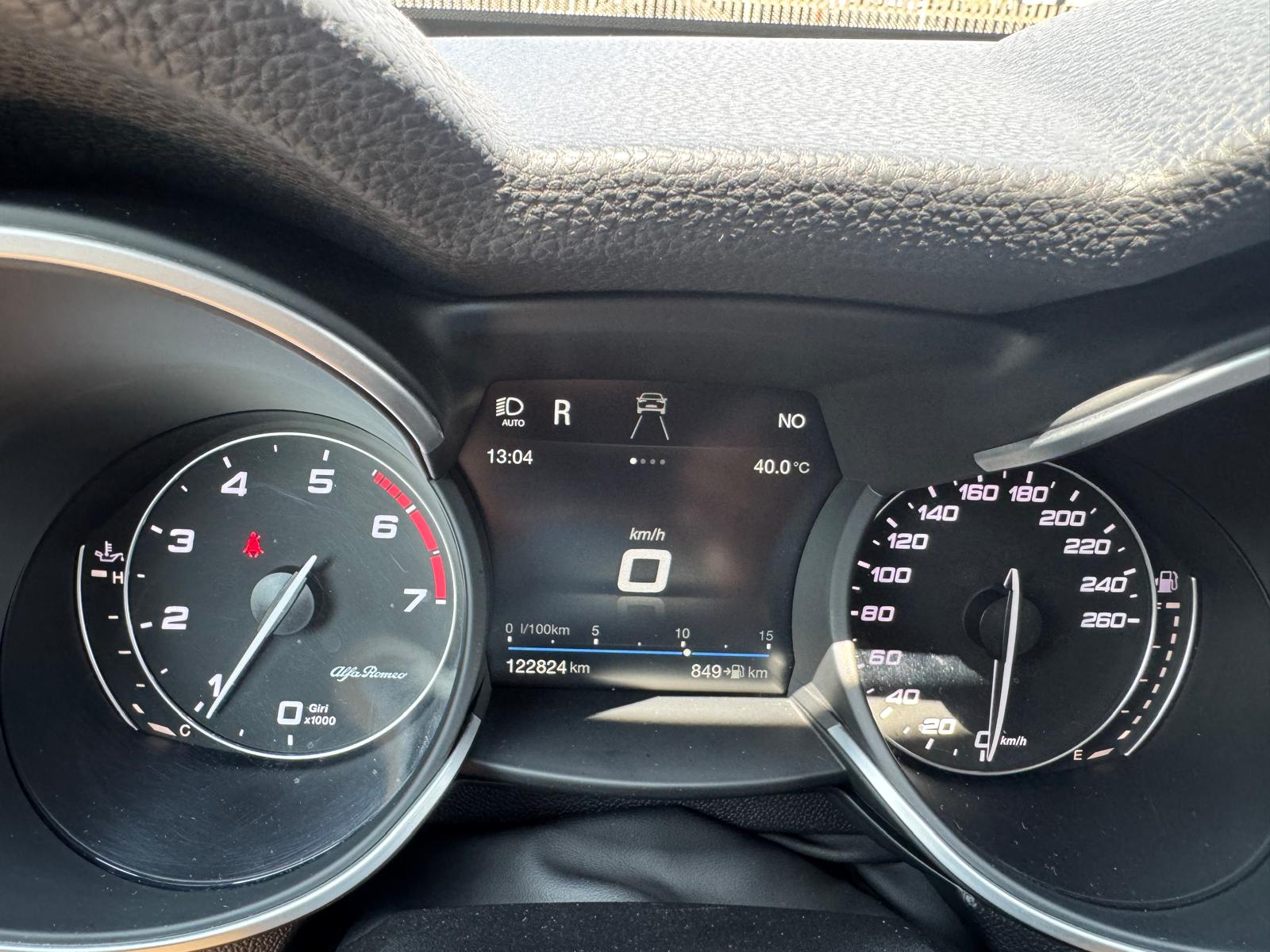 ALFA ROMEO Stelvio 2.0 Super Q4 Automatic-image-5