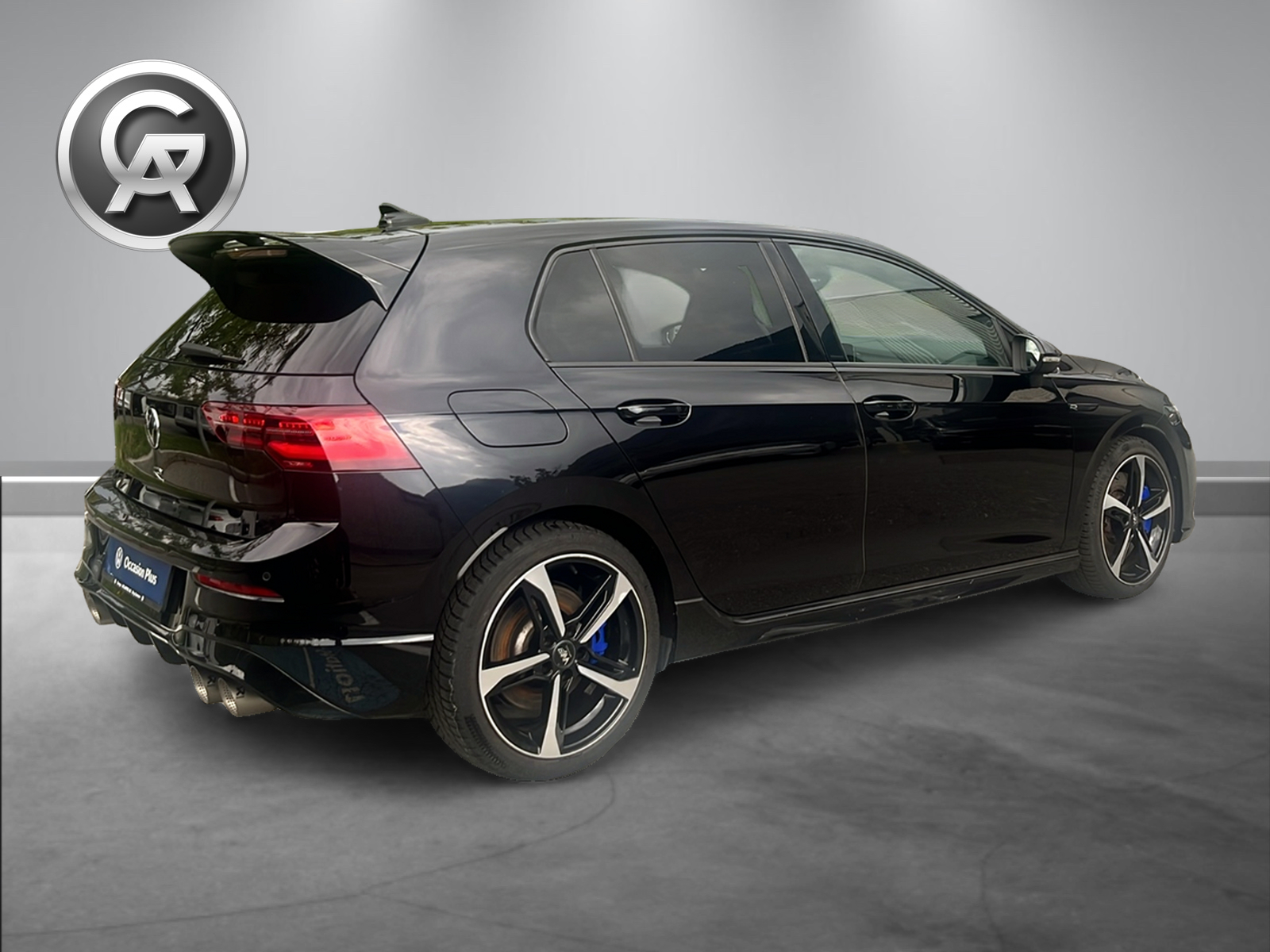 VW Golf 2.0 TSI R DSG 4Motion-image-2