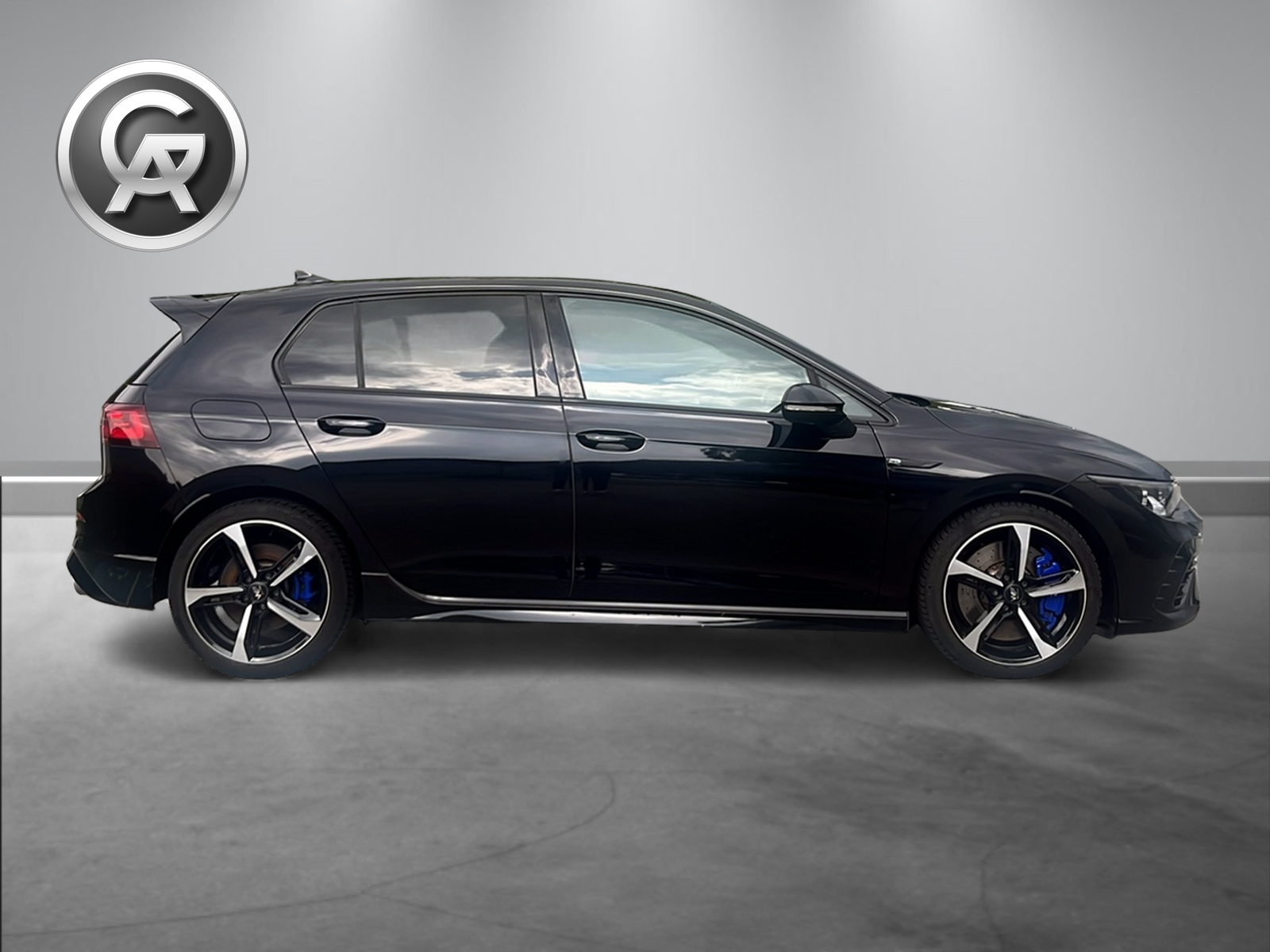 VW Golf 2.0 TSI R DSG 4Motion-image-11